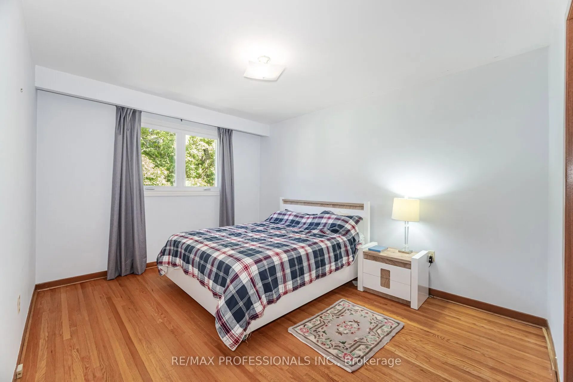 39 Elmcrest Road