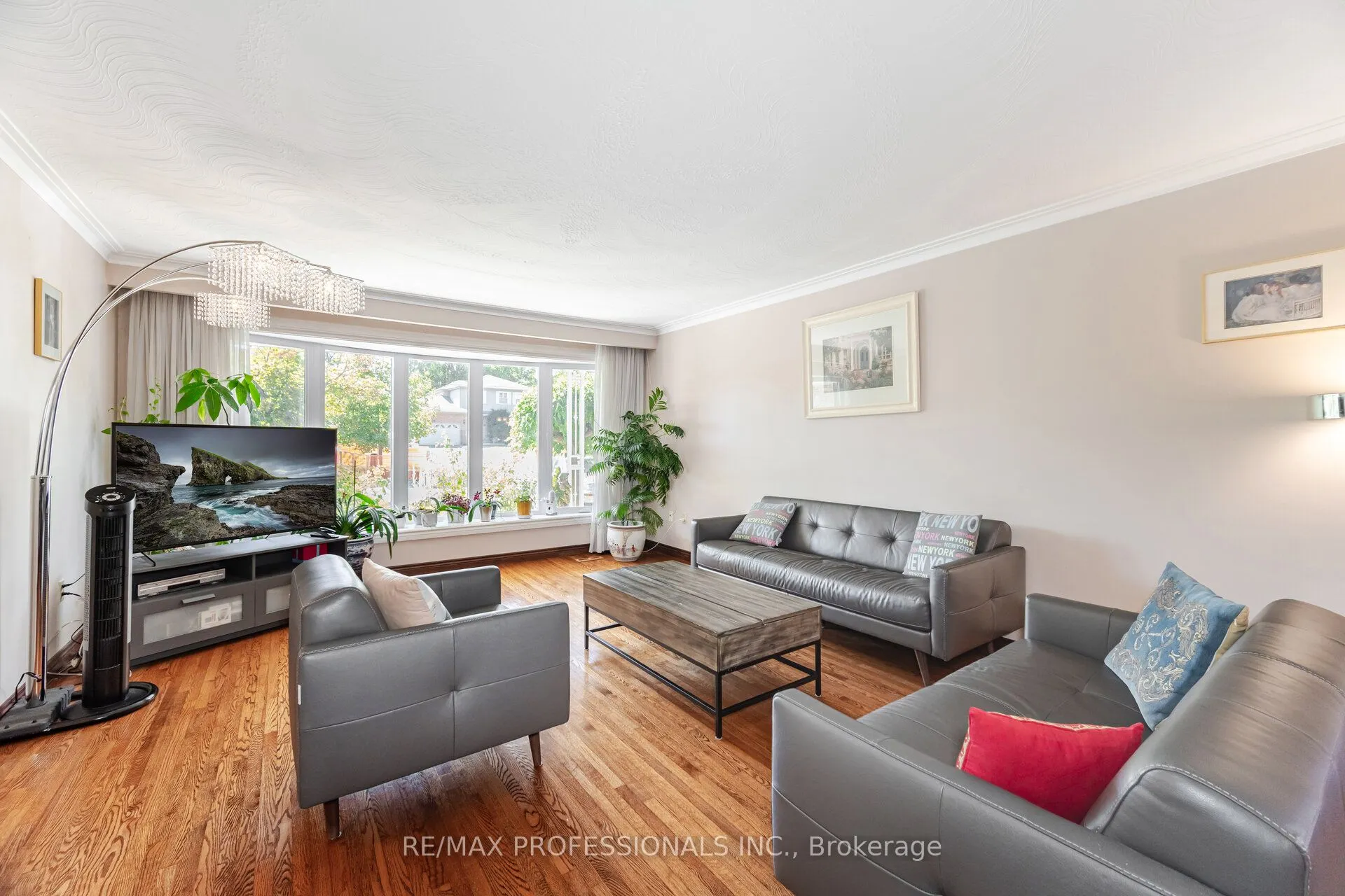 39 Elmcrest Road