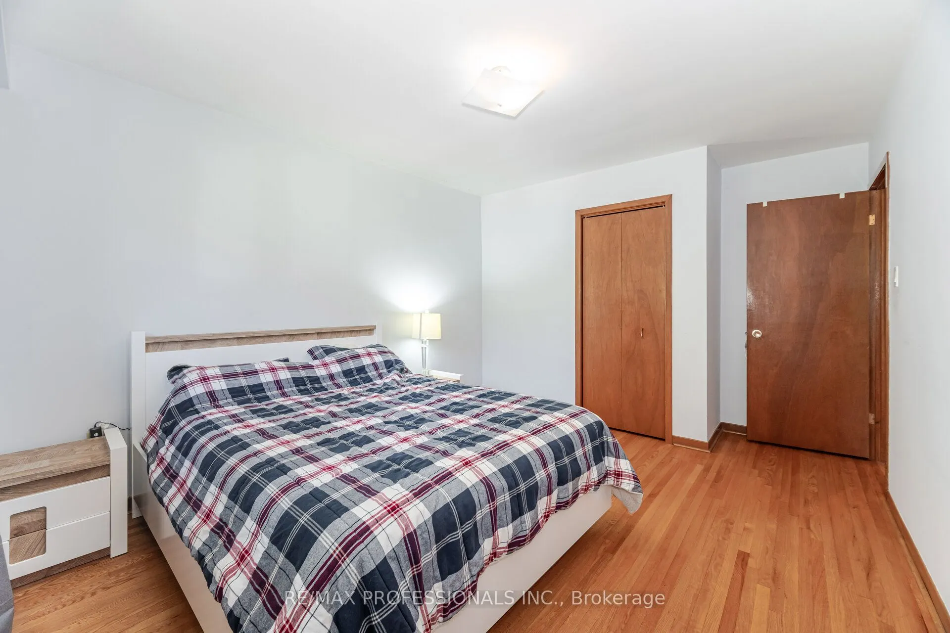 39 Elmcrest Road
