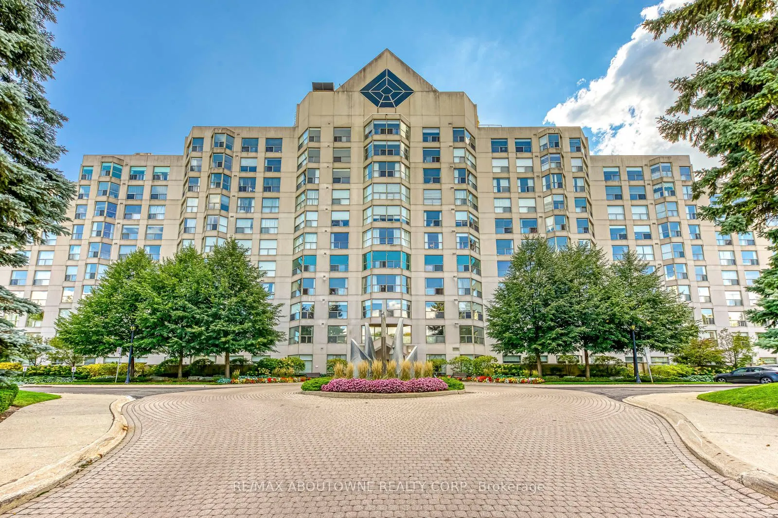 1700 The Collegeway Road, #613