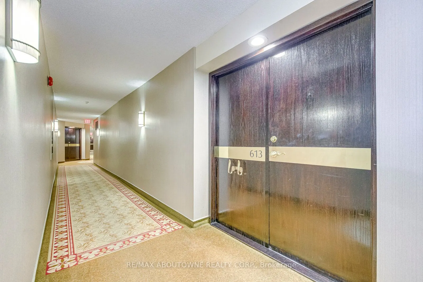 1700 The Collegeway Road, #613