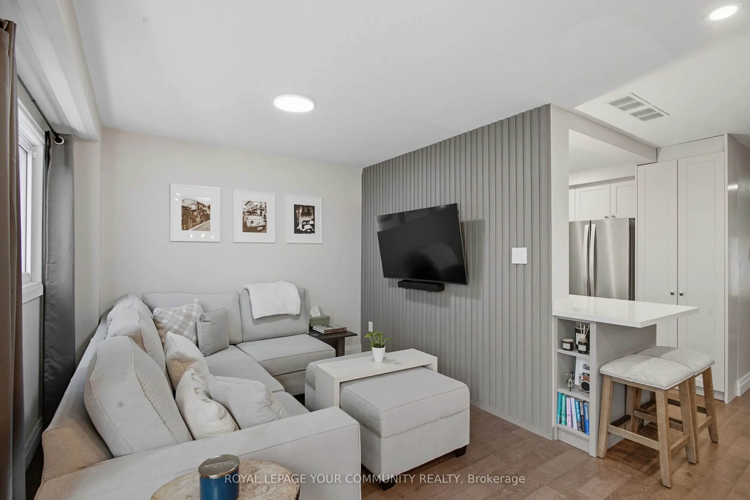 1528 Lancaster Drive, #23