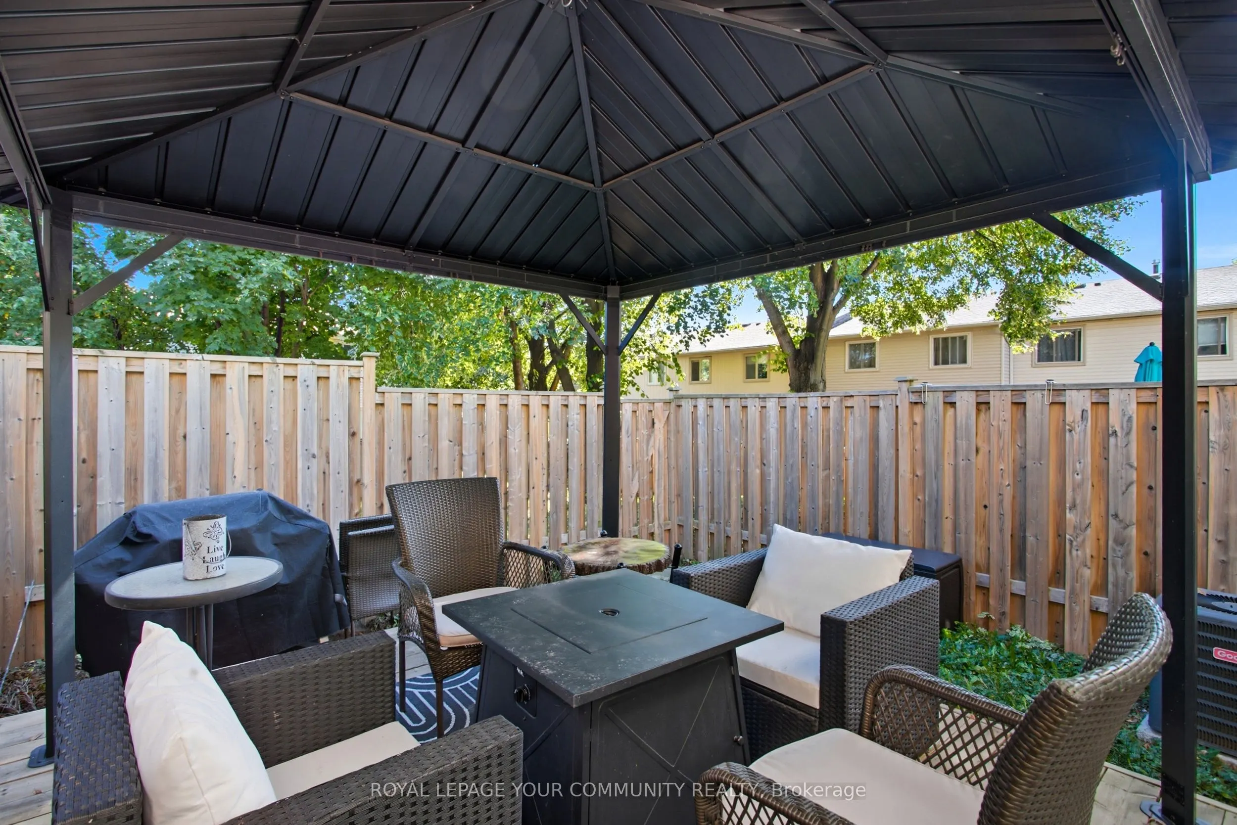 1528 Lancaster Drive, #23