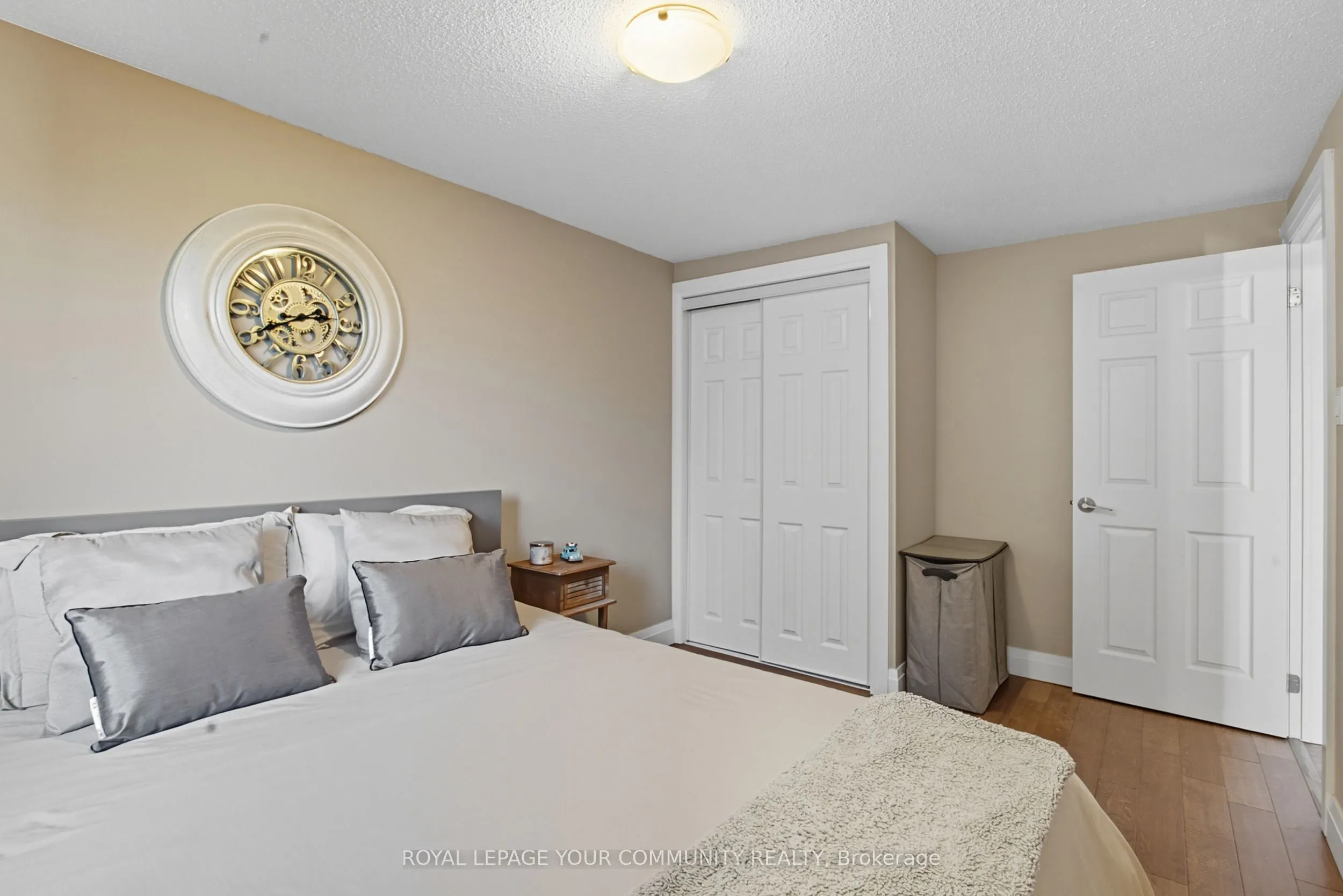 1528 Lancaster Drive, #23