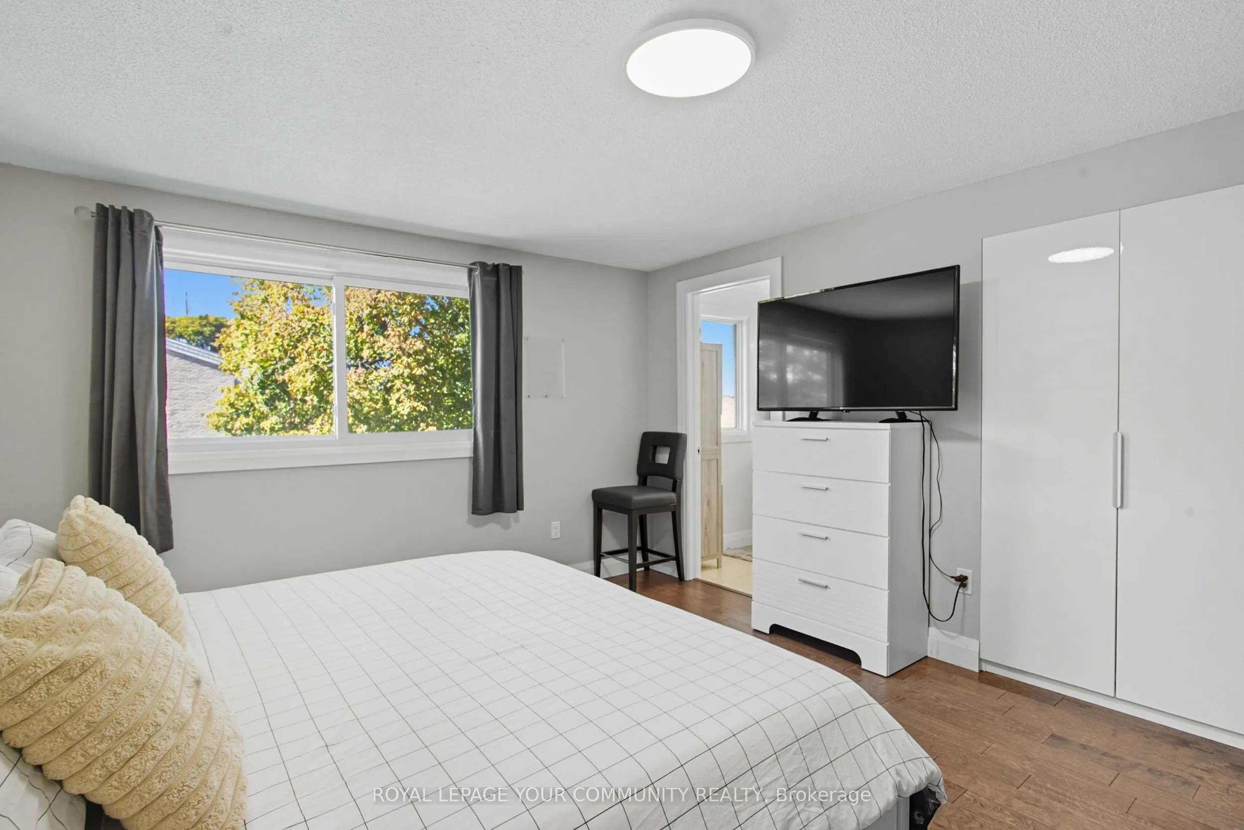 1528 Lancaster Drive, #23