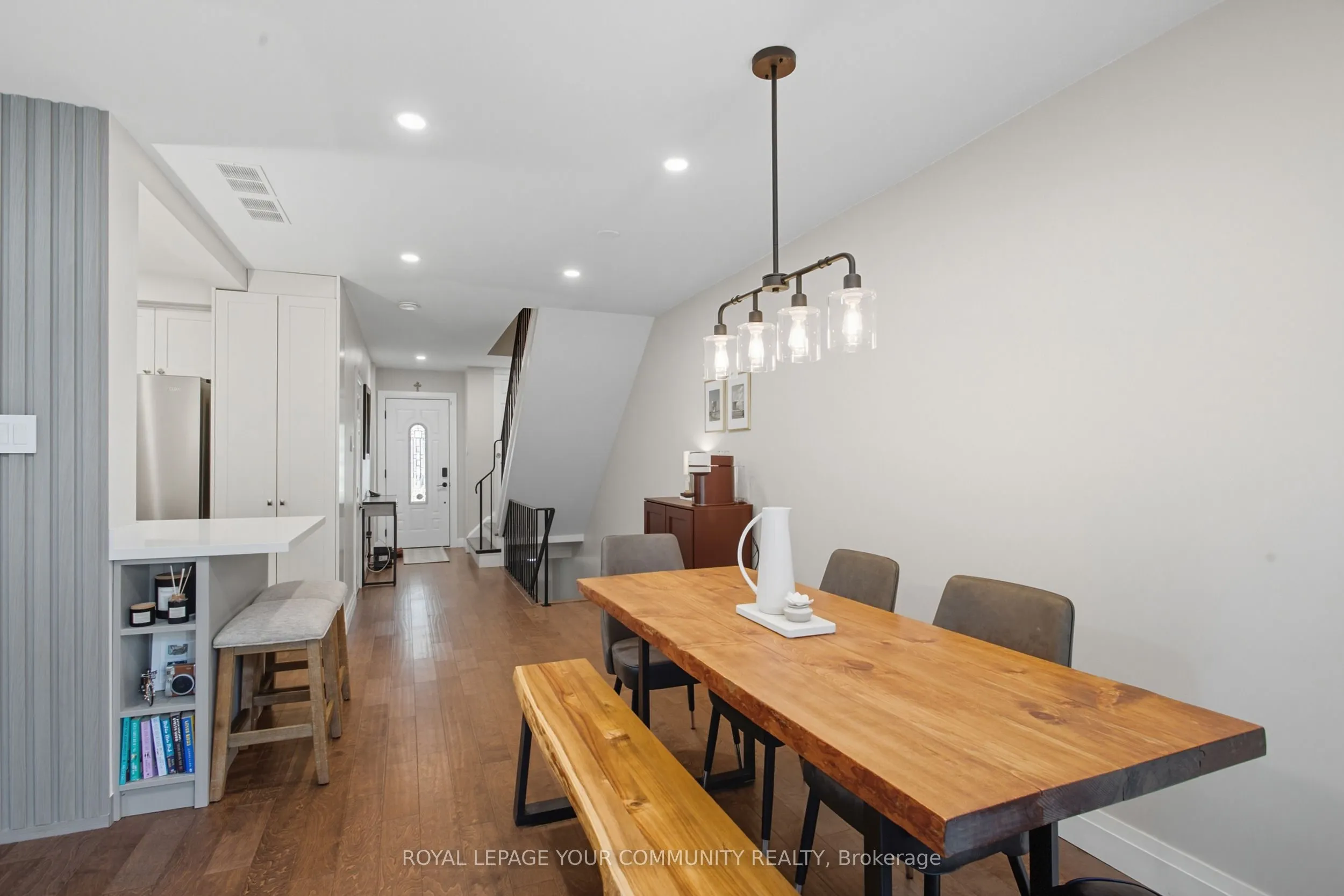 1528 Lancaster Drive, #23