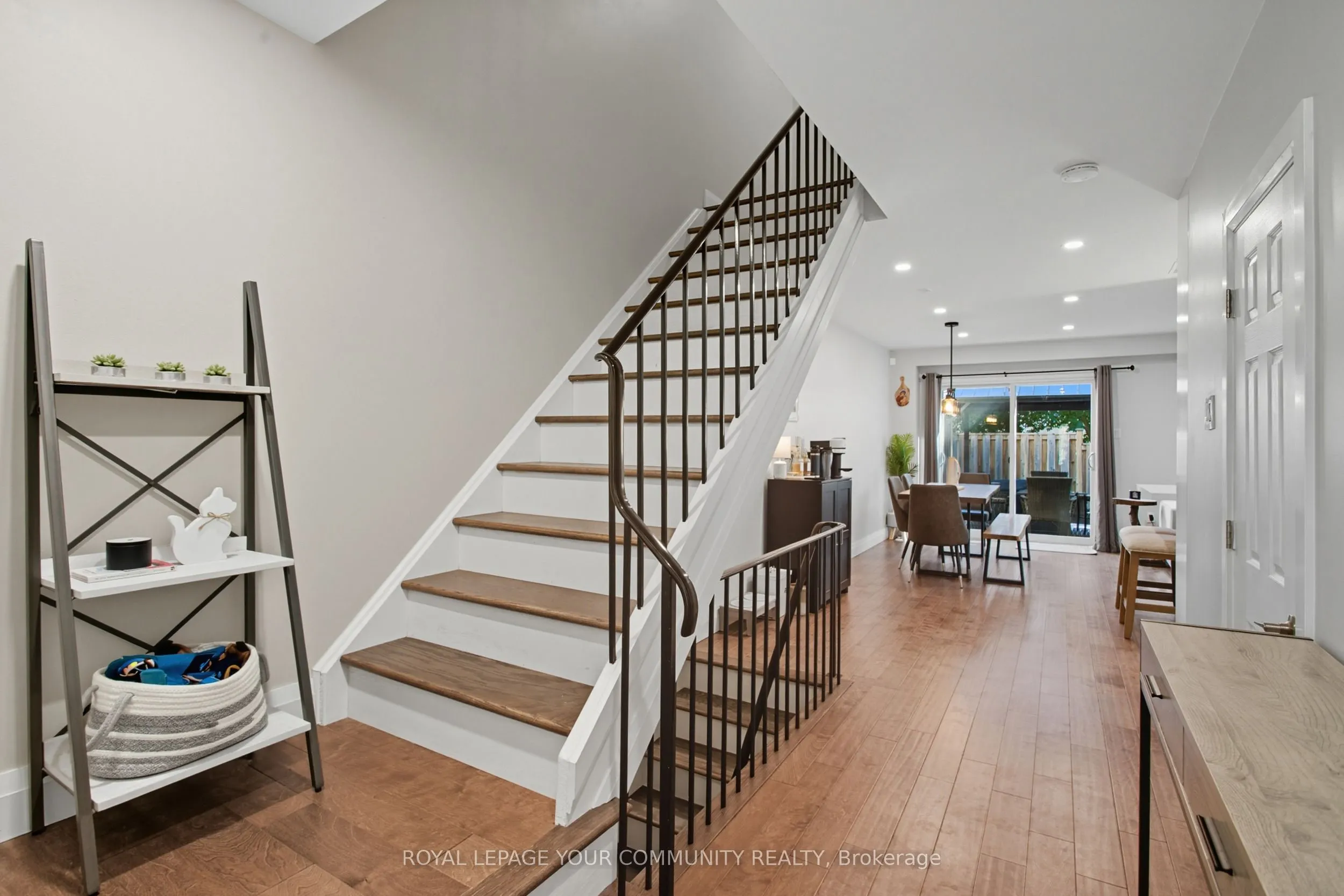 1528 Lancaster Drive, #23