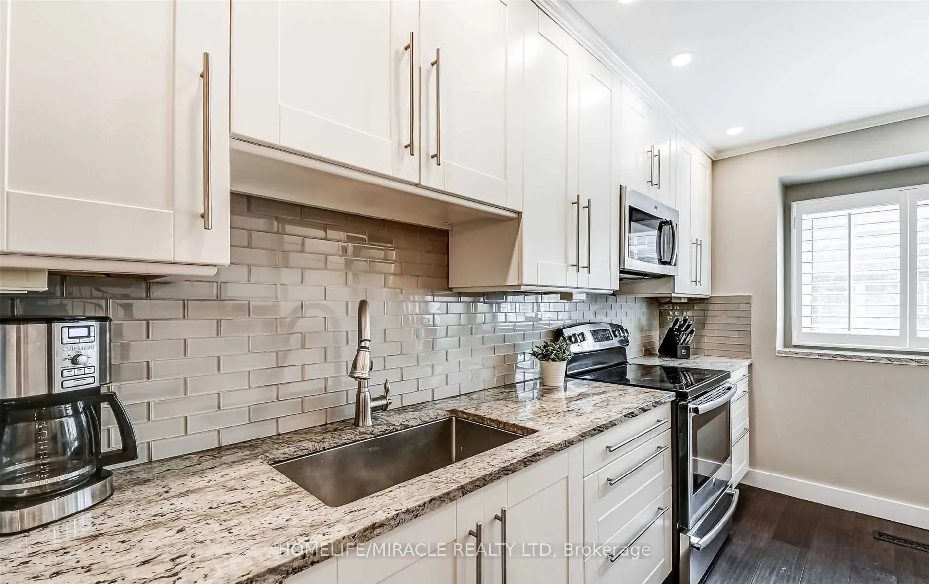 6855 Glen Erin Drive, #37