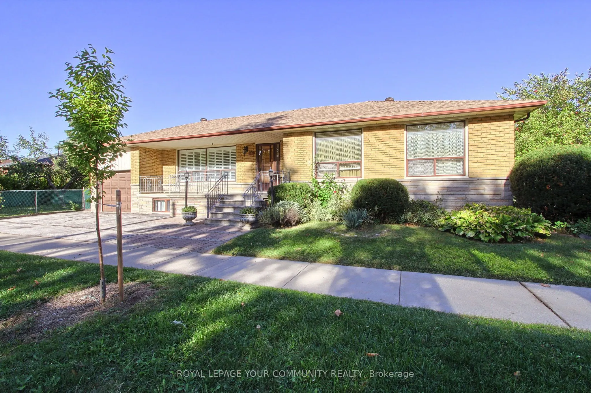 79 Sun Row Drive
