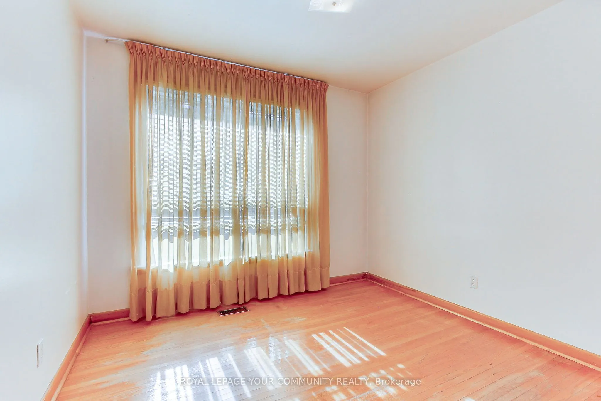 79 Sun Row Drive