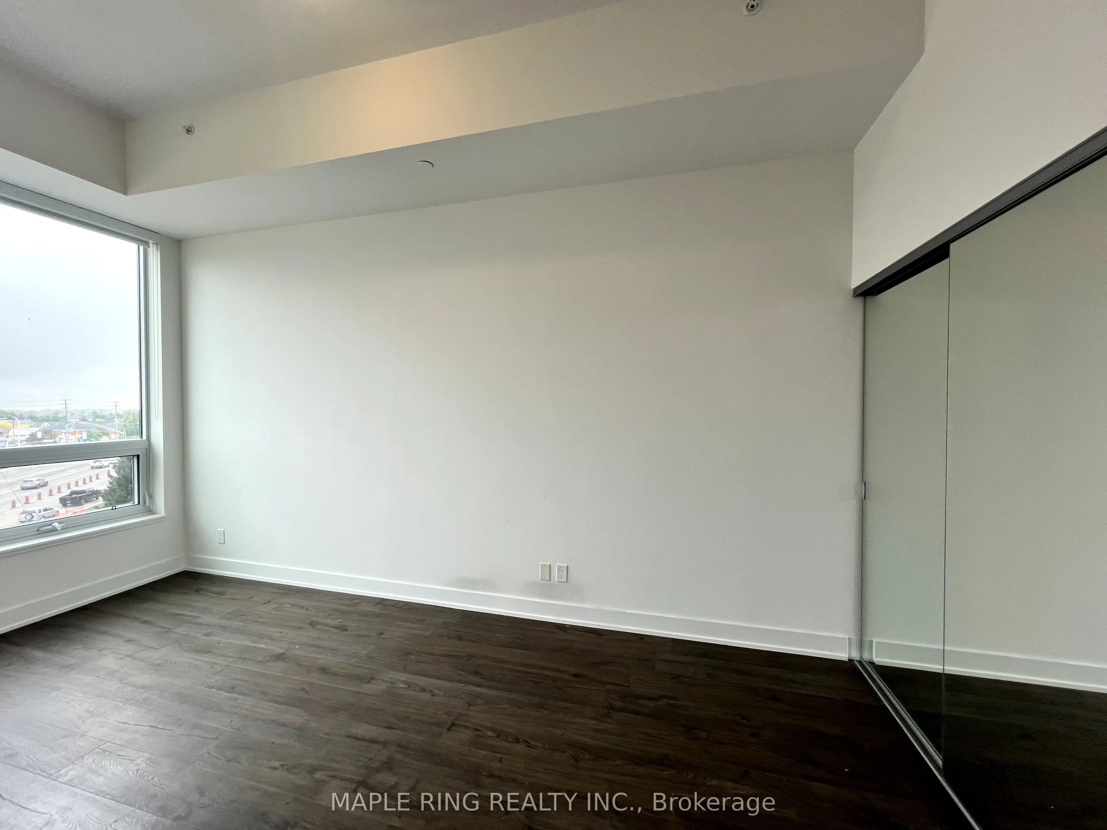297 Oak Walk Drive, #319