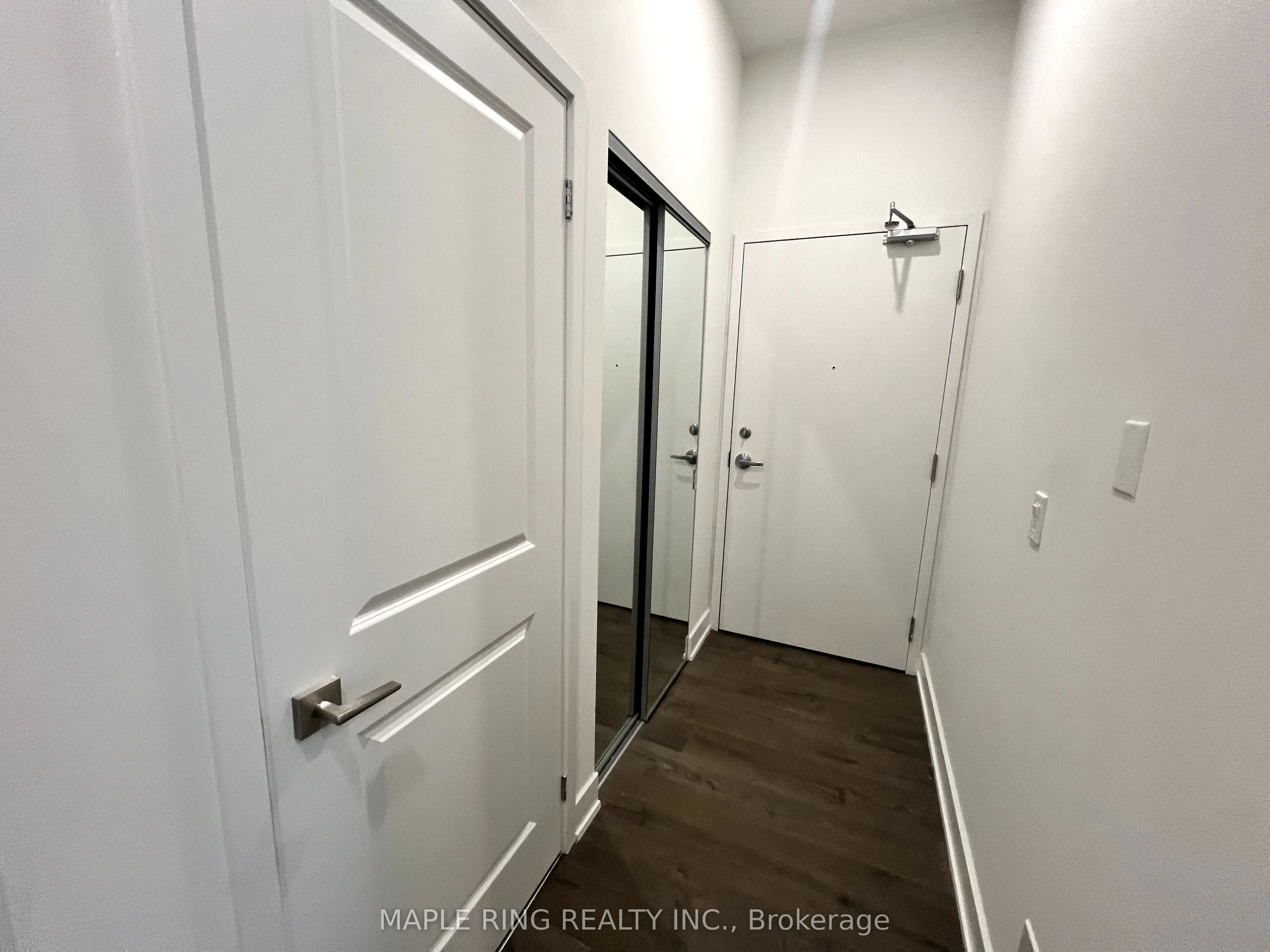 297 Oak Walk Drive, #319