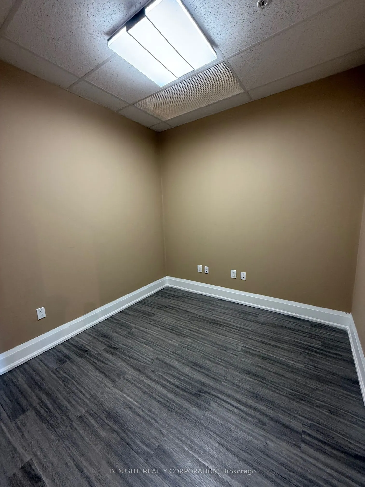 1065 Canadian Place, ##112