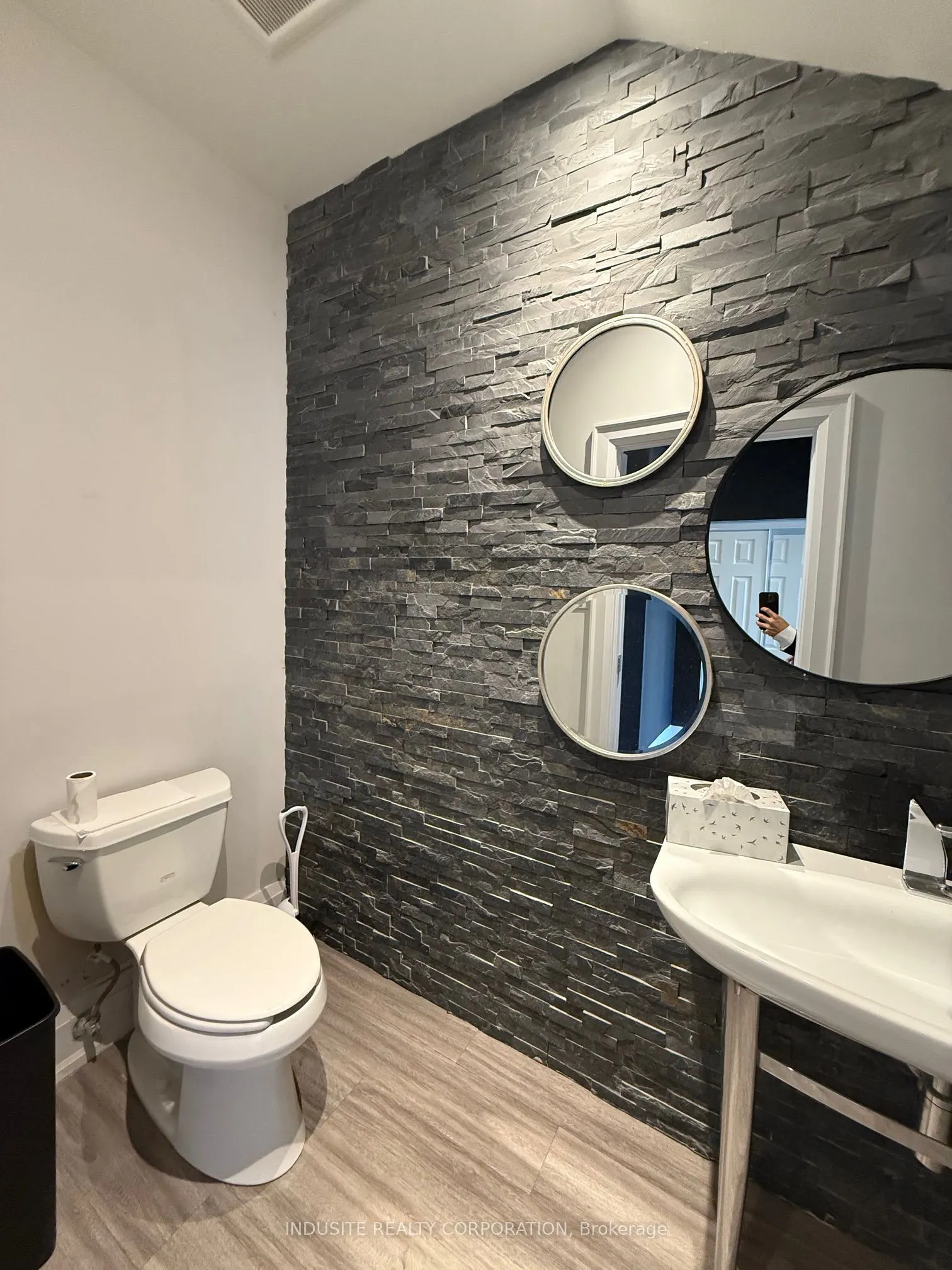 1065 Canadian Place, ##112