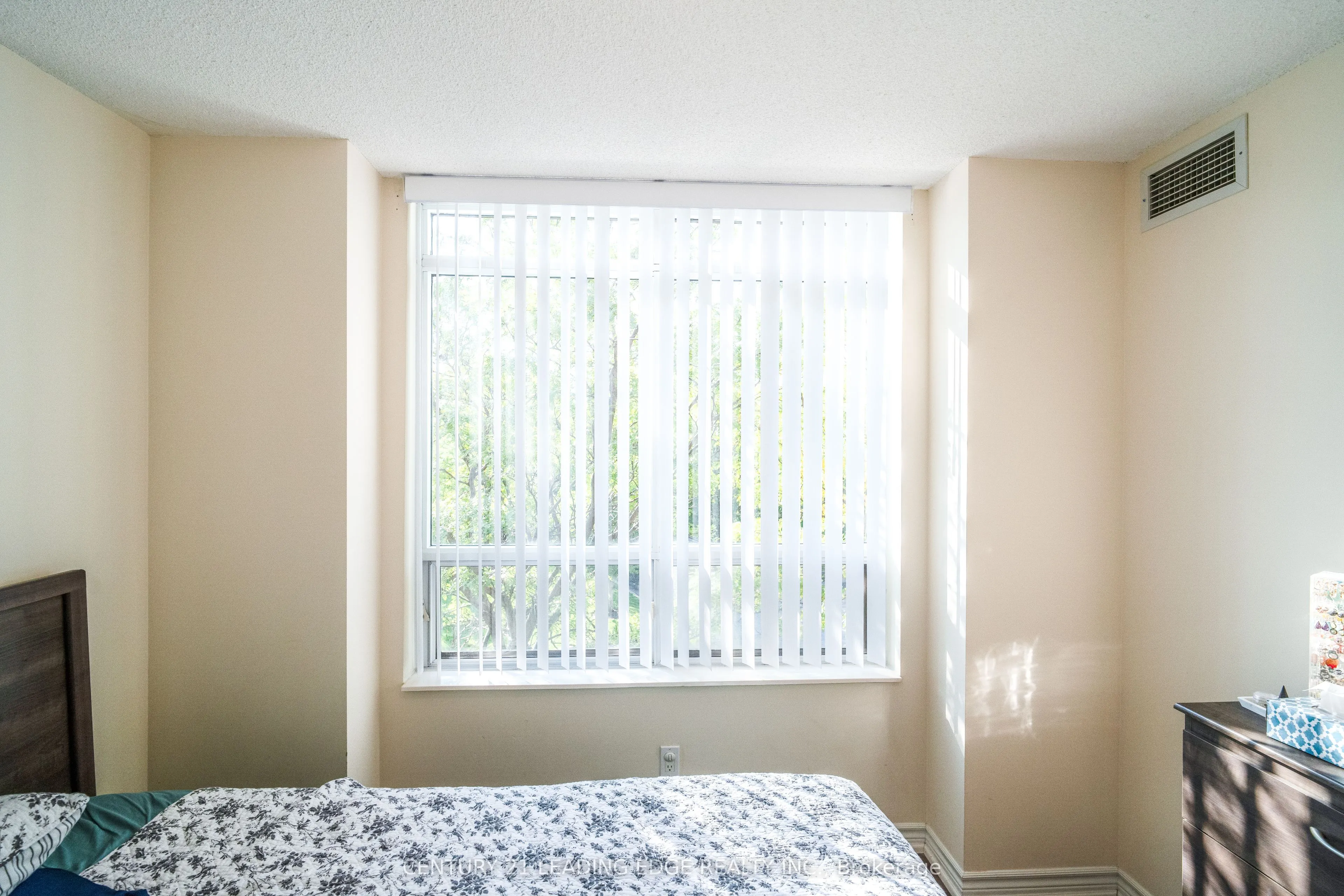 700 HUMBERWOOD Boulevard, #219