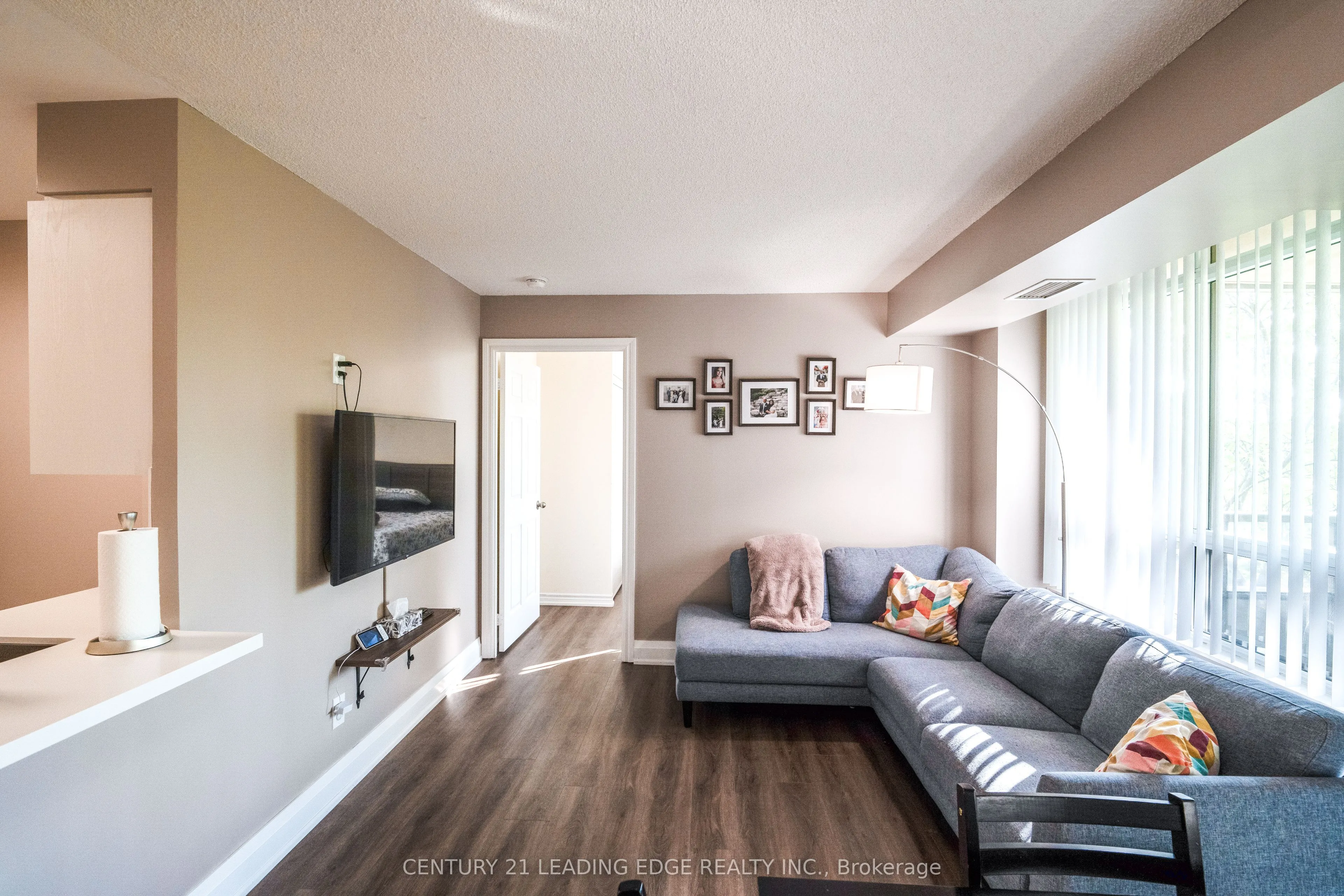 700 HUMBERWOOD Boulevard, #219