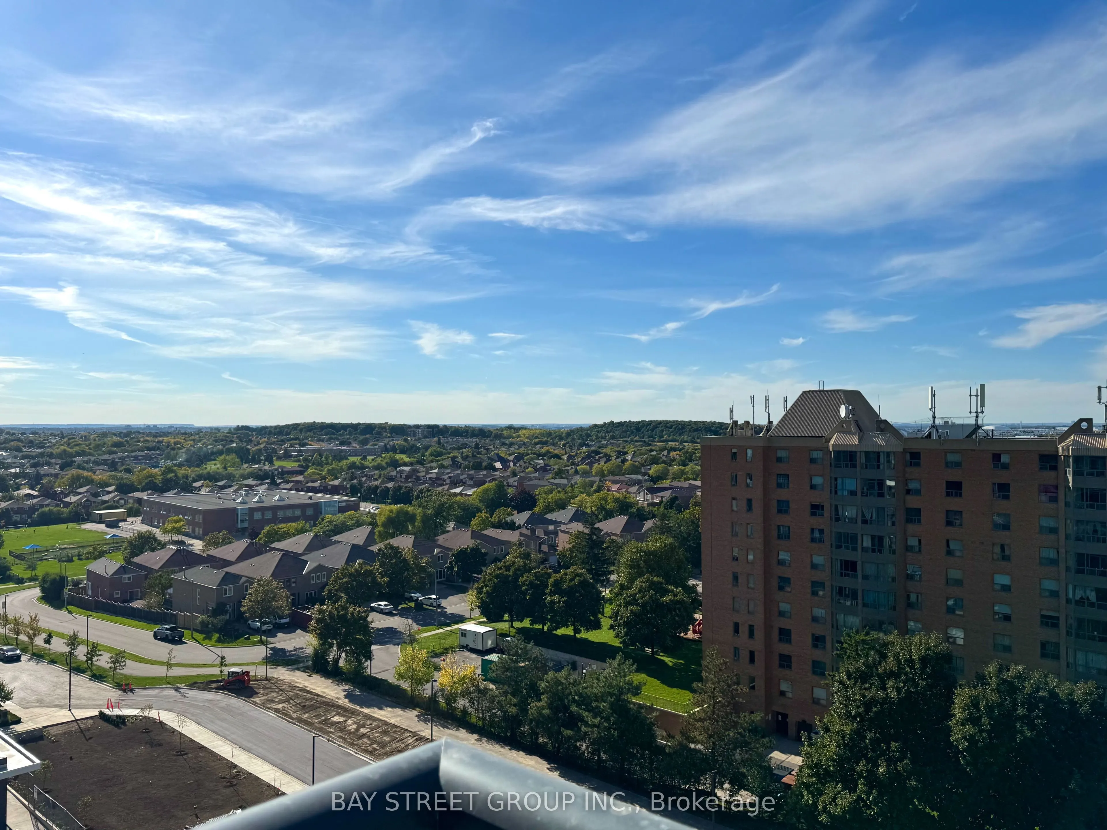 15 Watergarden Drive, #907