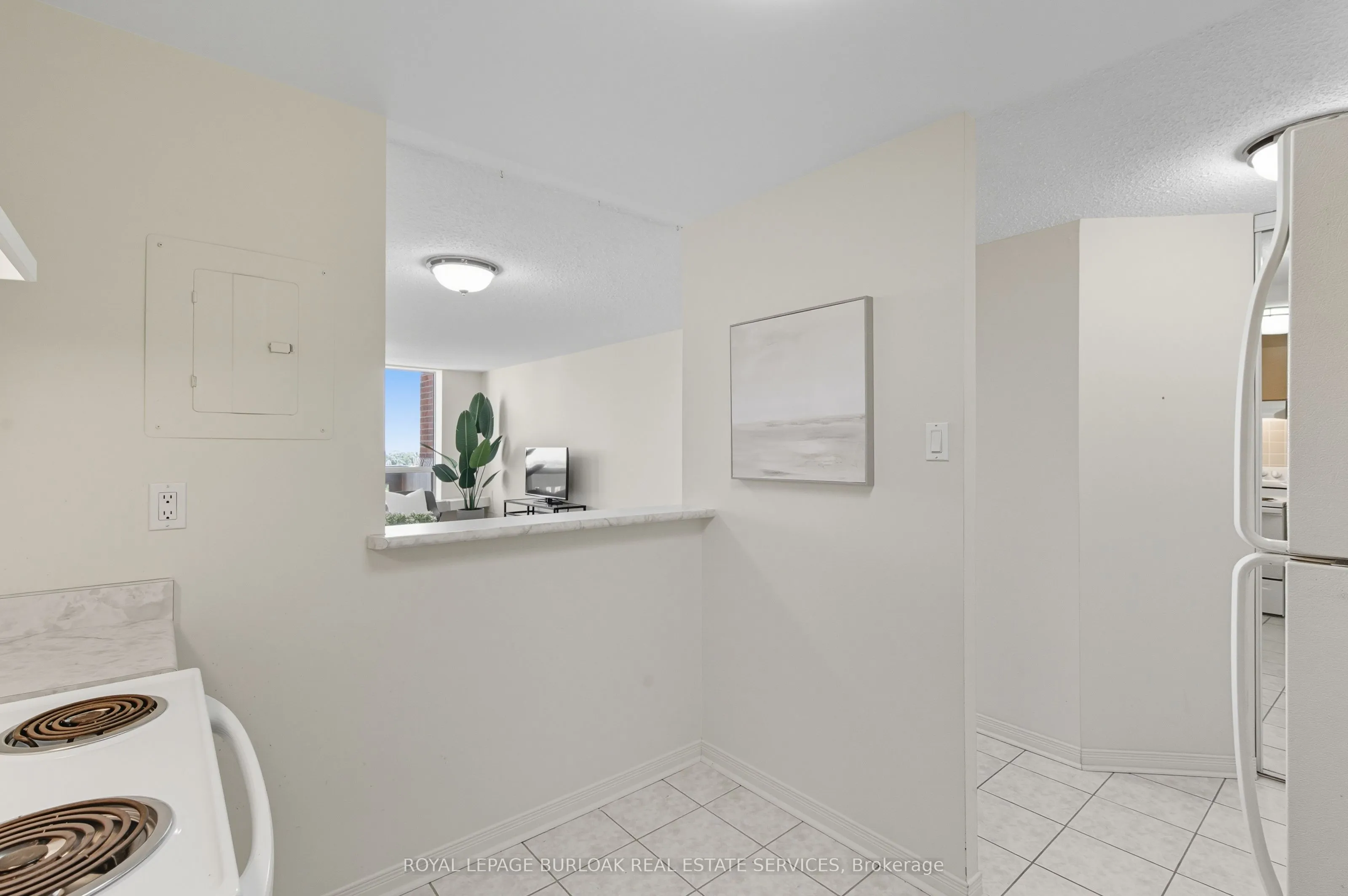 6720 Glen Erin Drive, #902