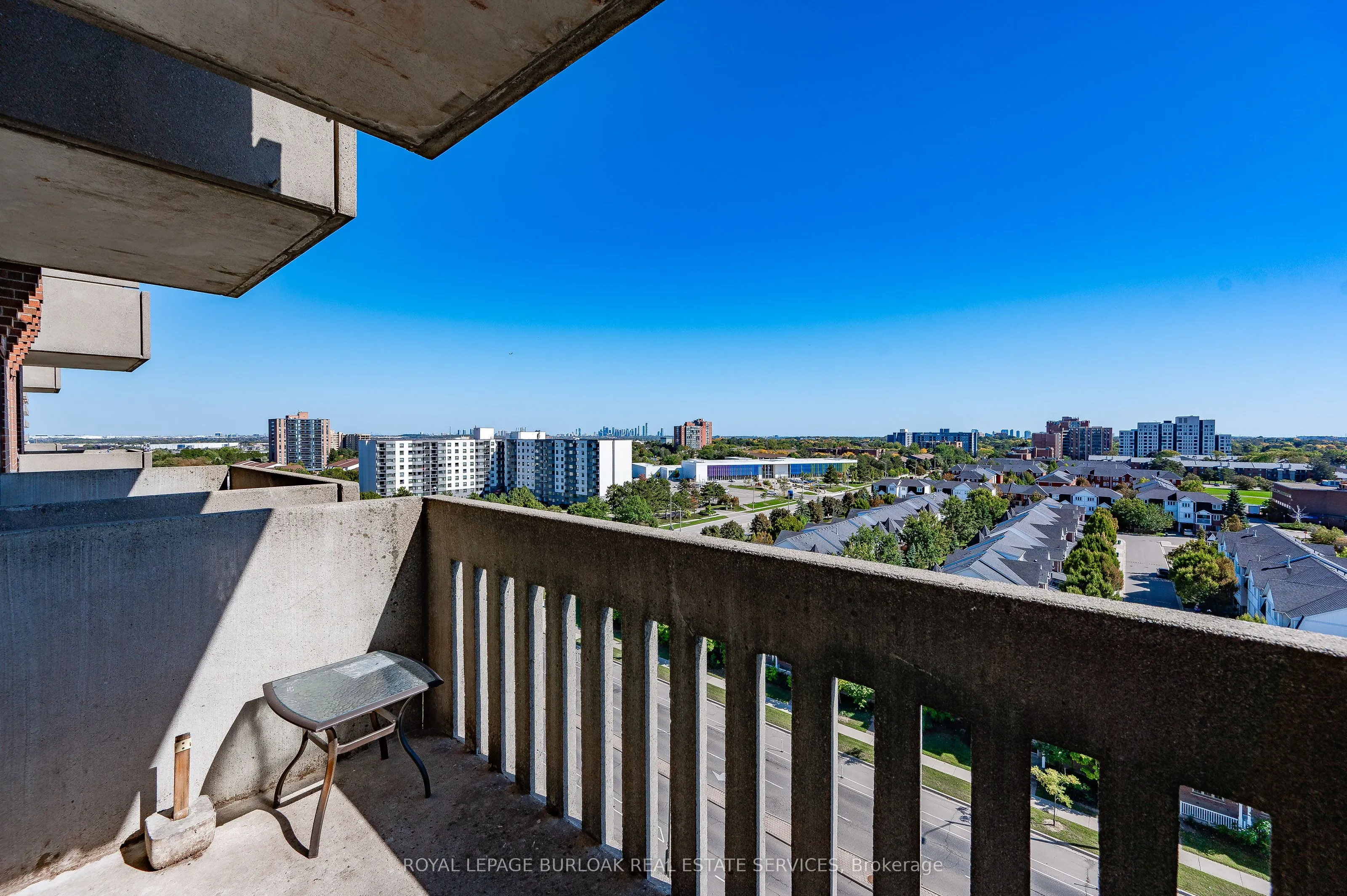 6720 Glen Erin Drive, #902