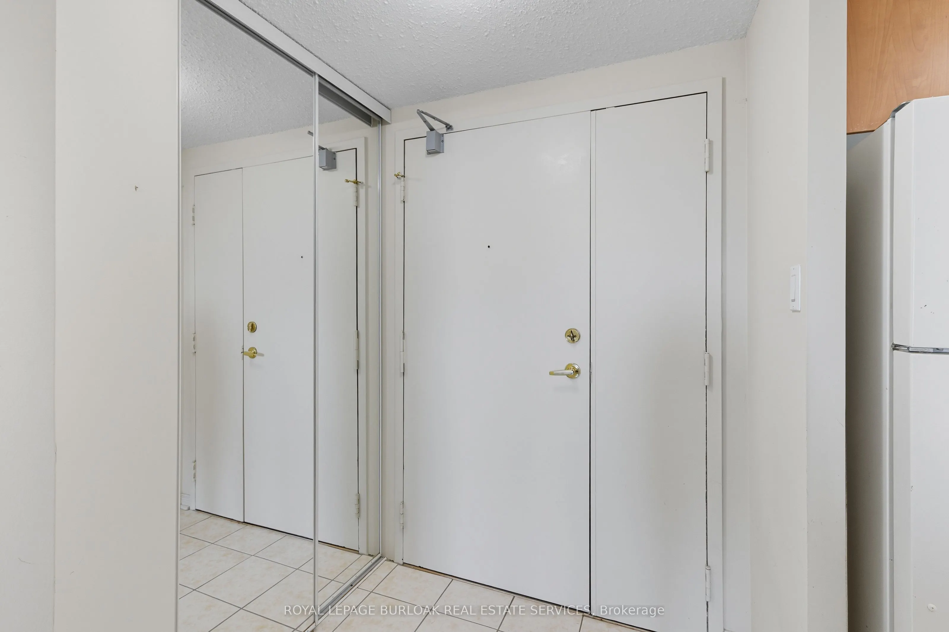6720 Glen Erin Drive, #902