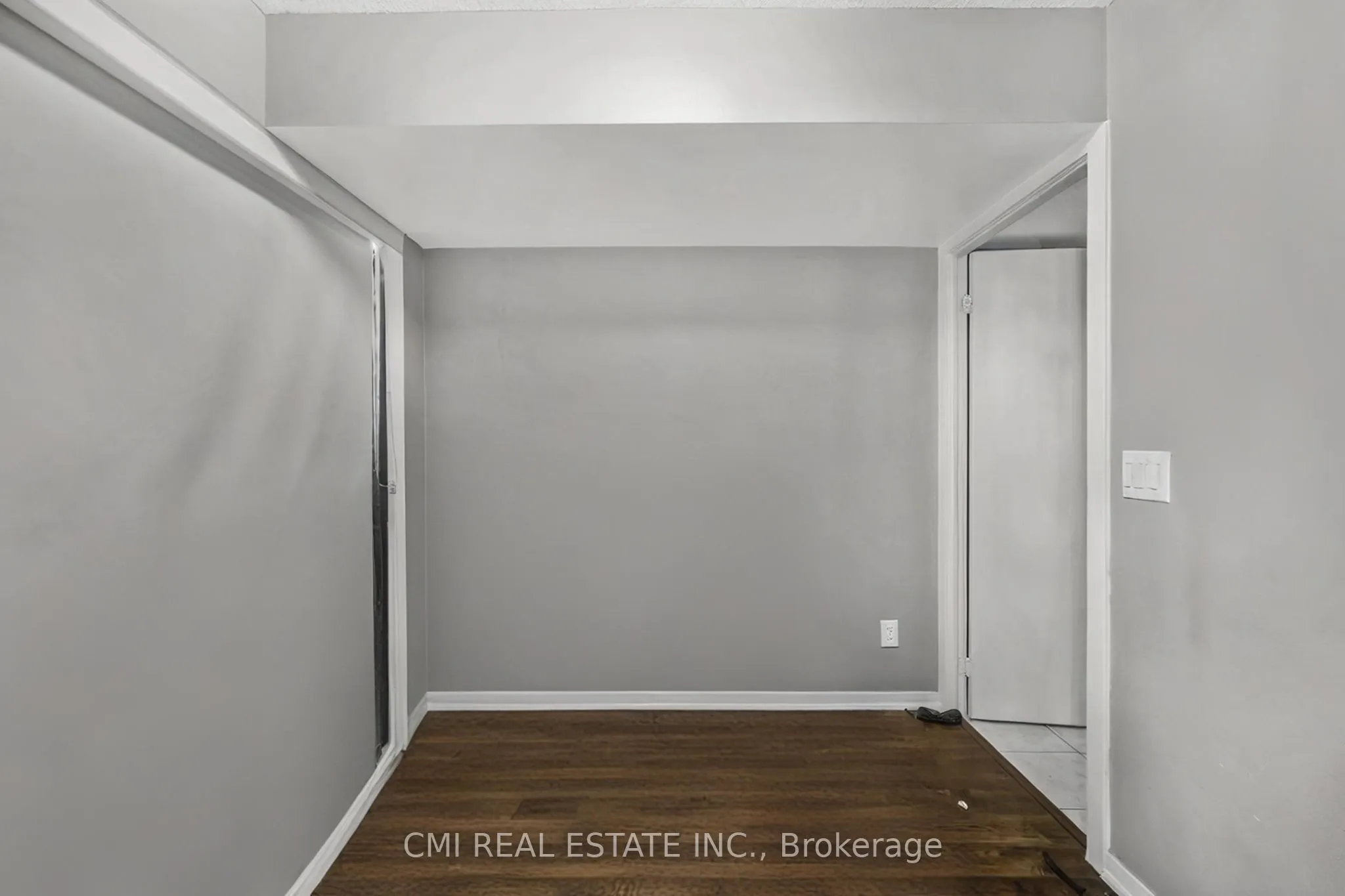 38 Joe Shuster Way, #725