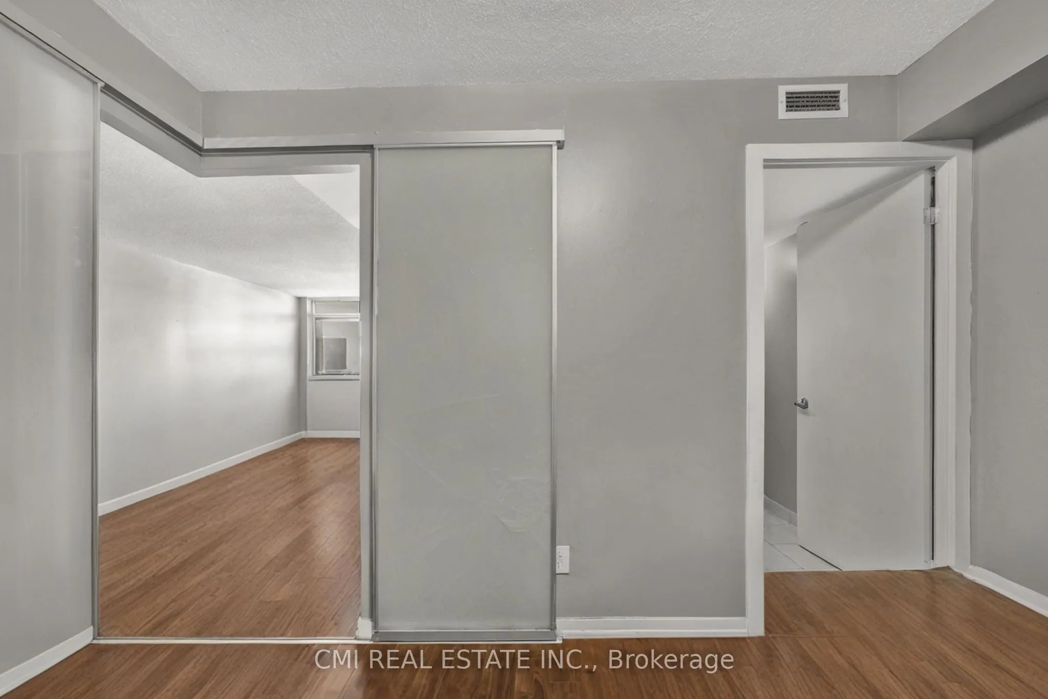 38 Joe Shuster Way, #725