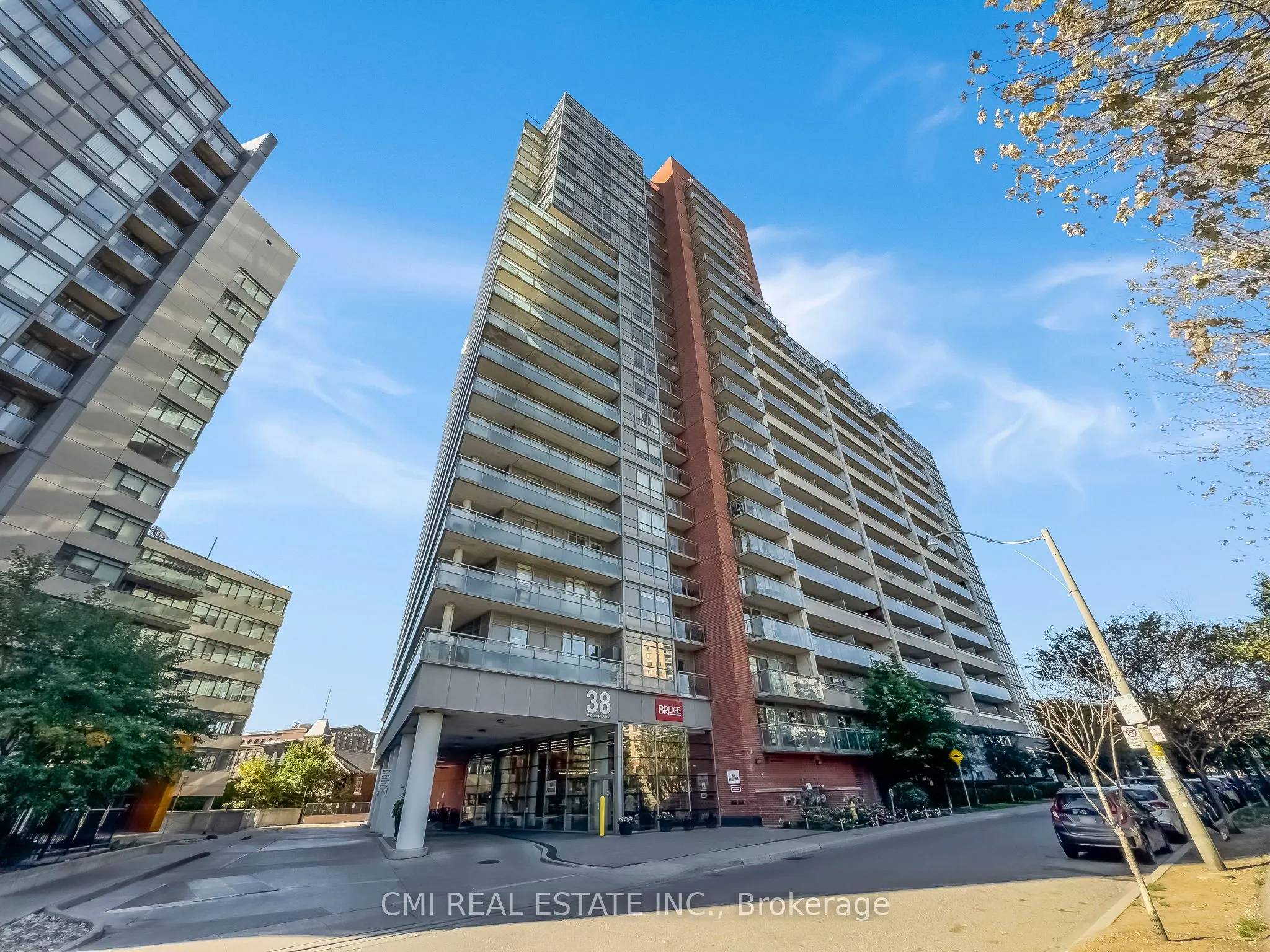 38 Joe Shuster Way, #725