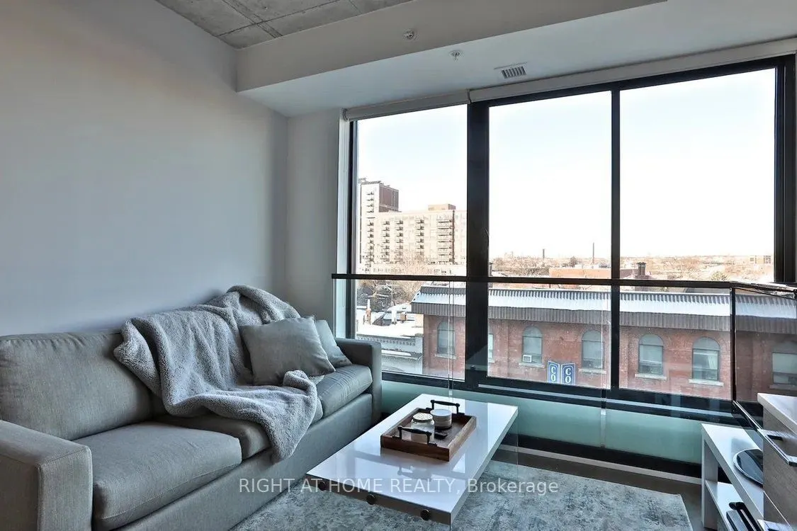 530 Indian Grove, #513