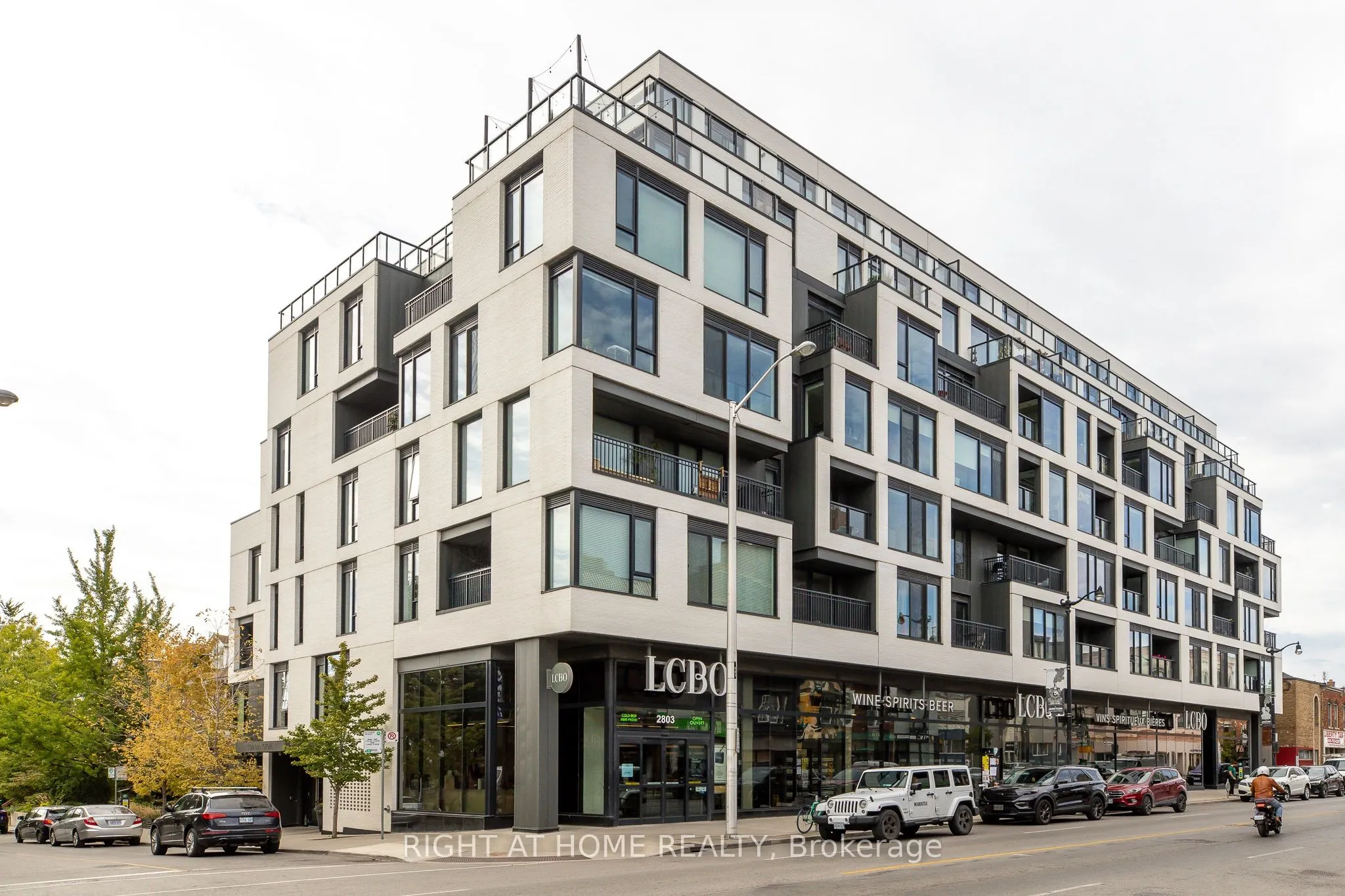 530 Indian Grove, #513