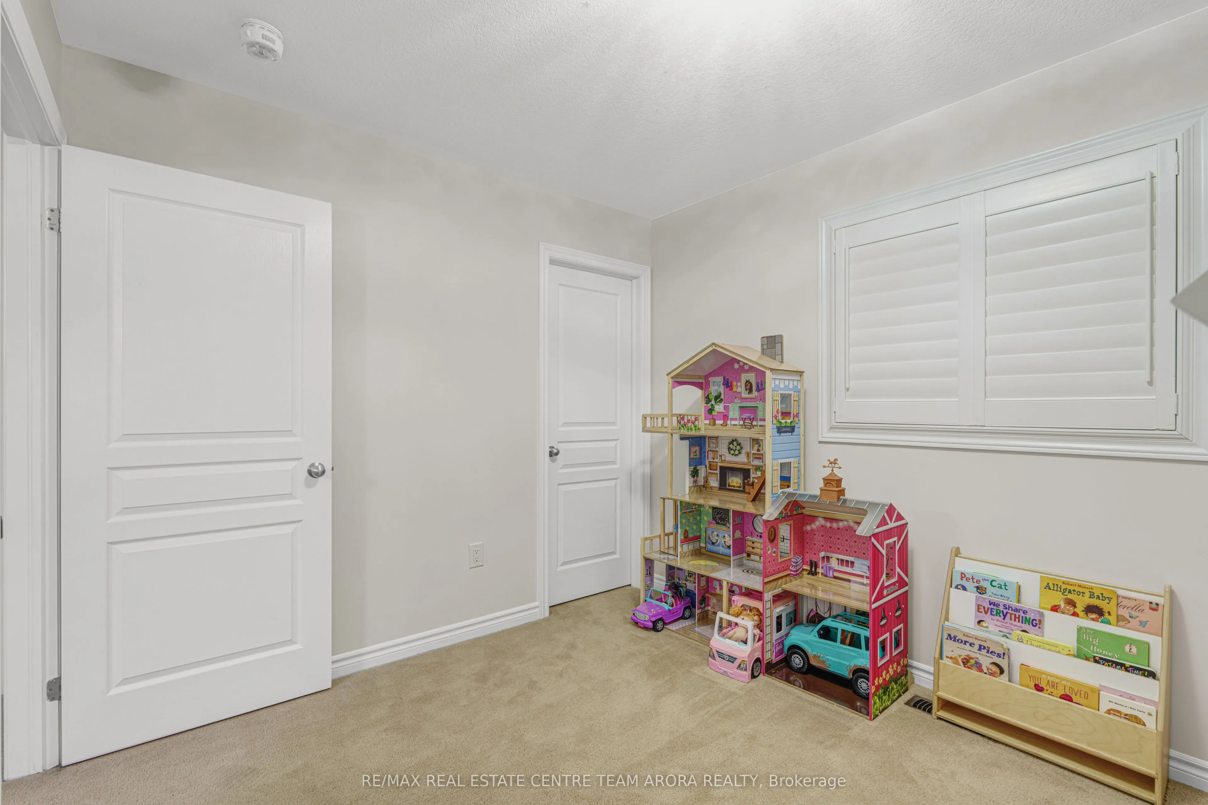 65 Monkton Circle