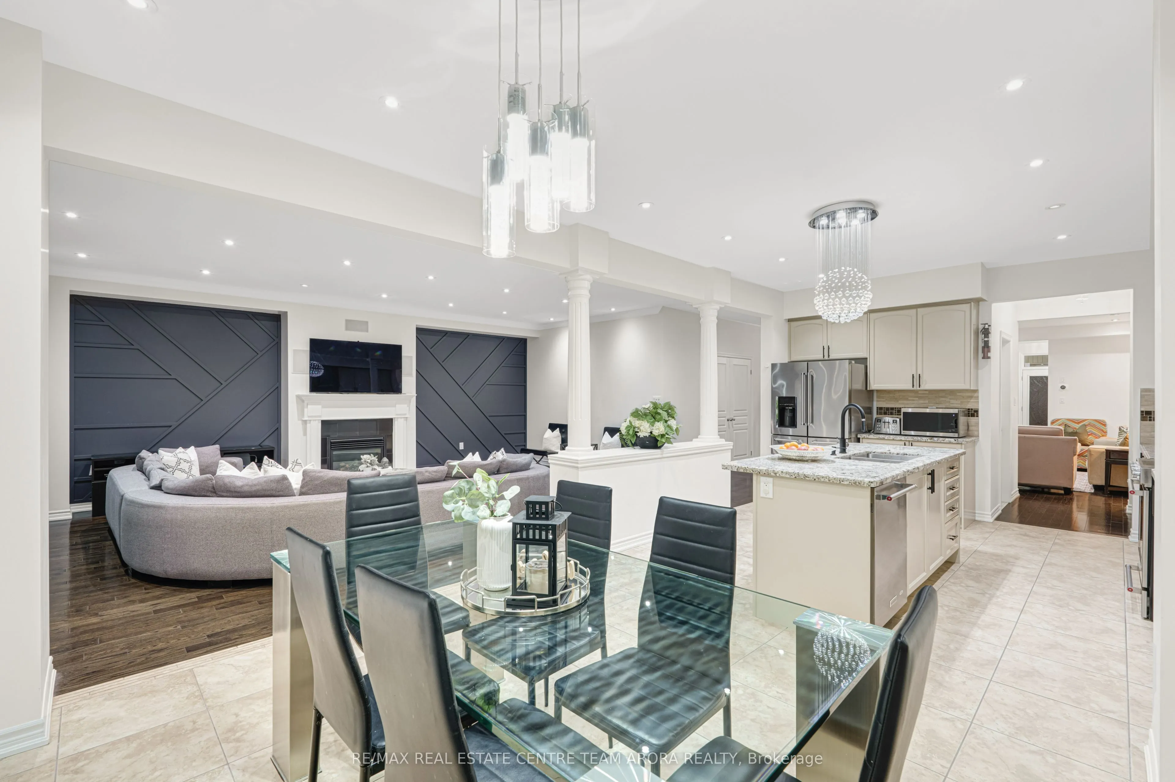 65 Monkton Circle