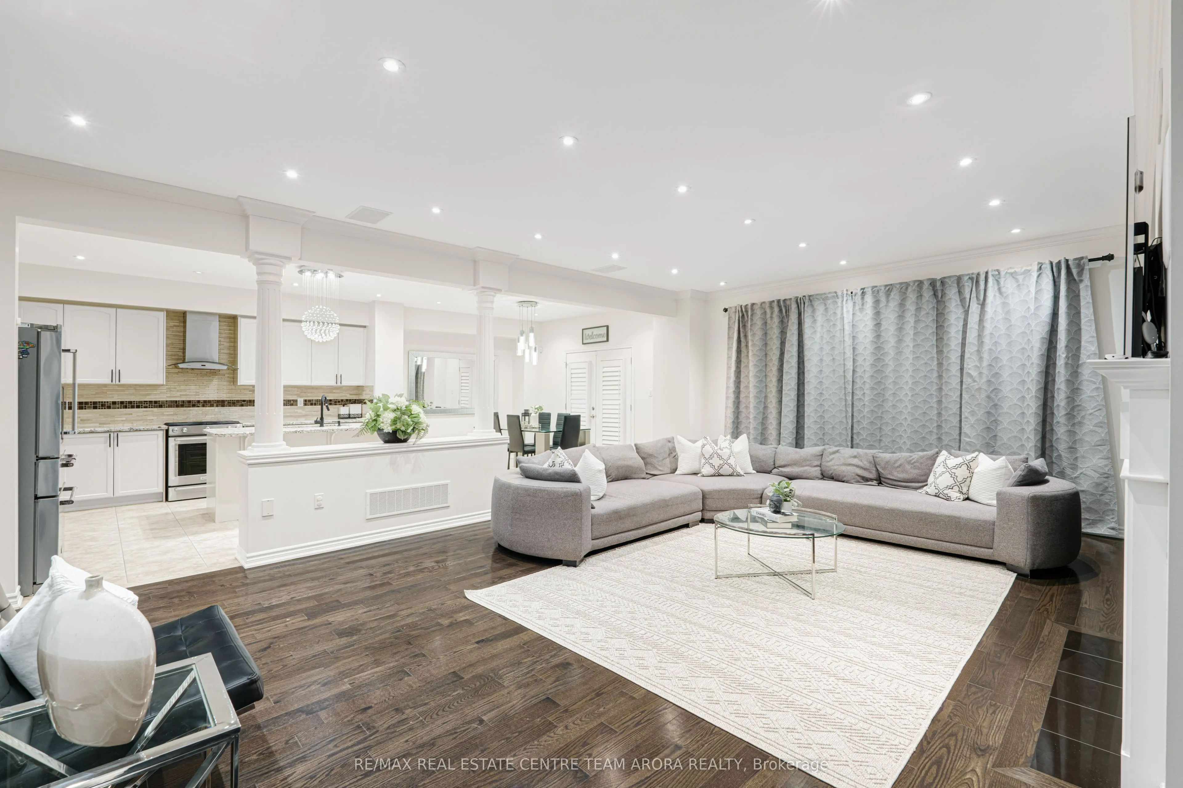 65 Monkton Circle