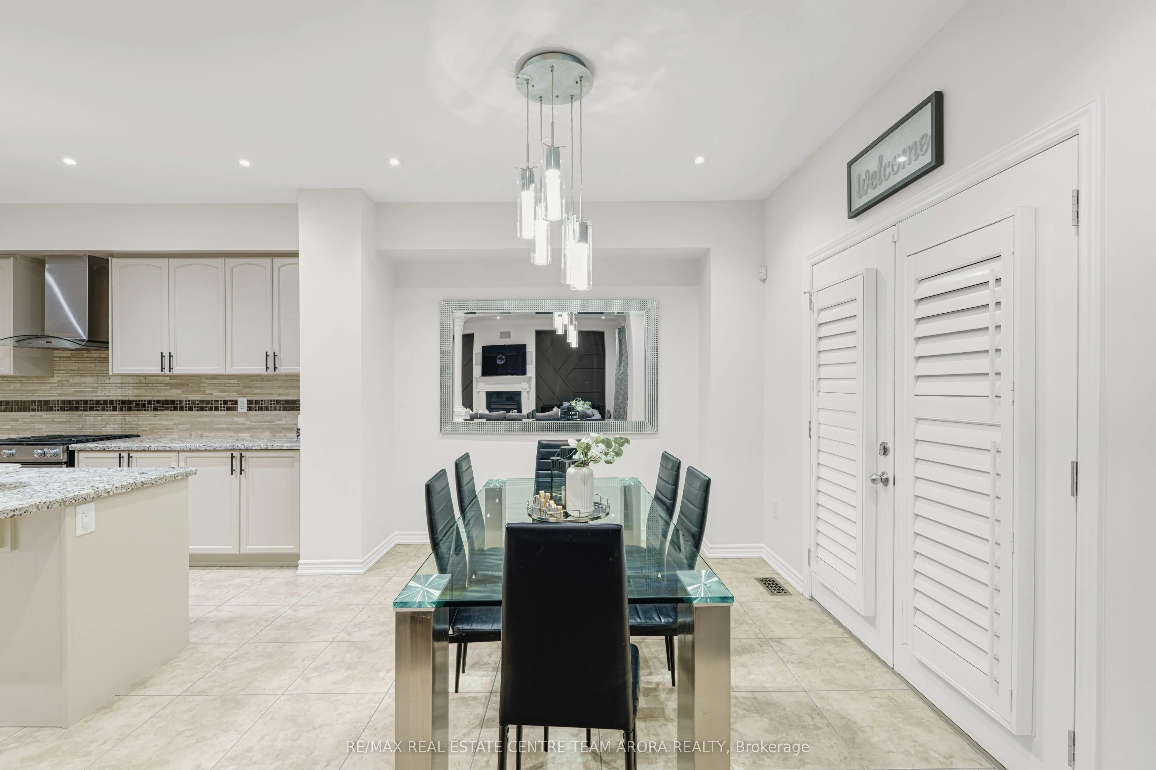 65 Monkton Circle