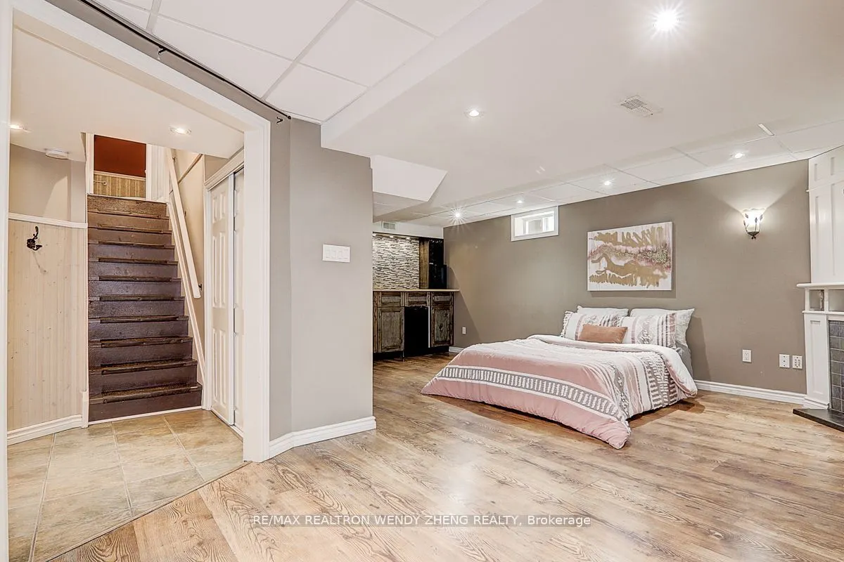 14 Valleypark Crescent