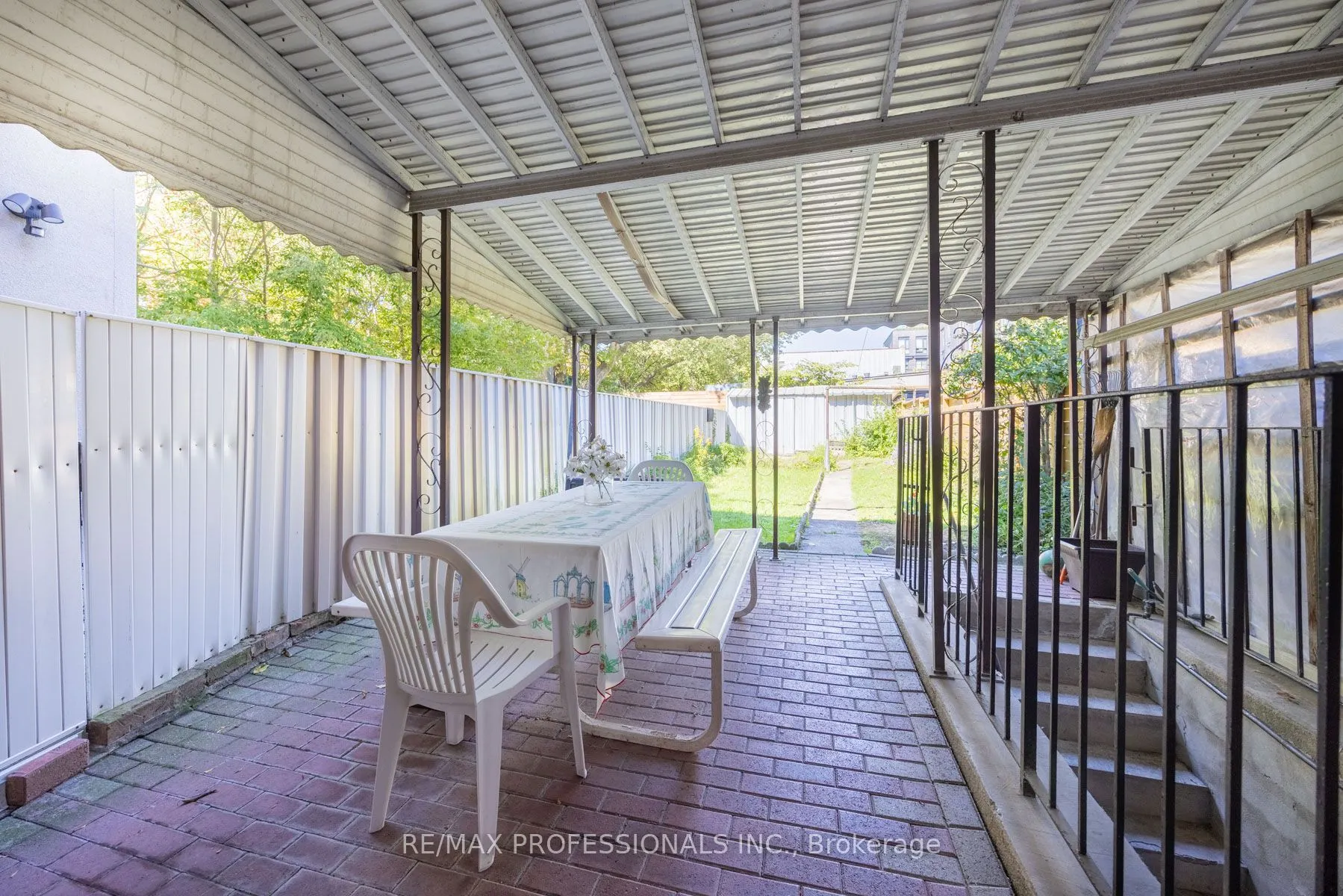 54 Wright Avenue