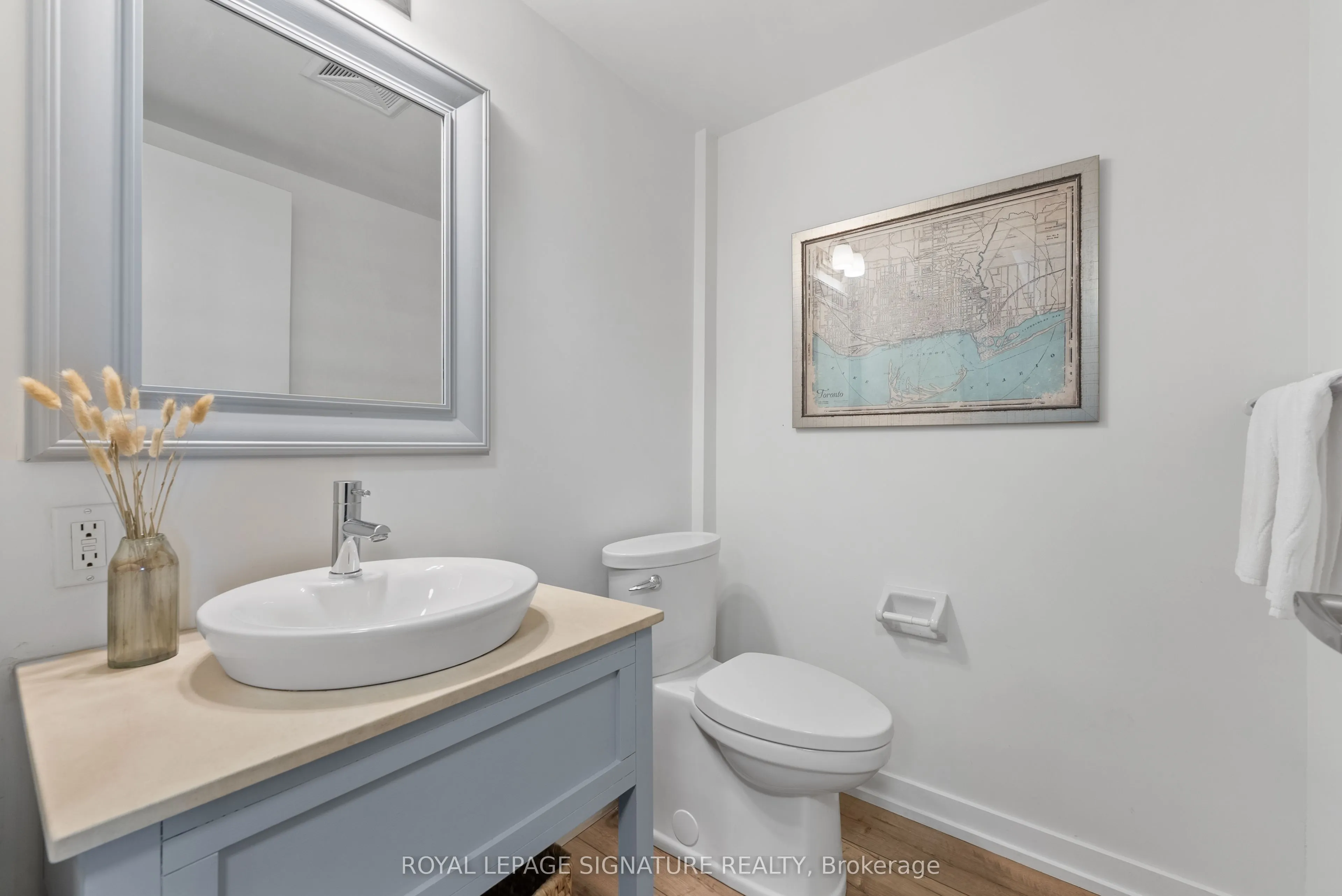 1100 Lansdowne Avenue, #336