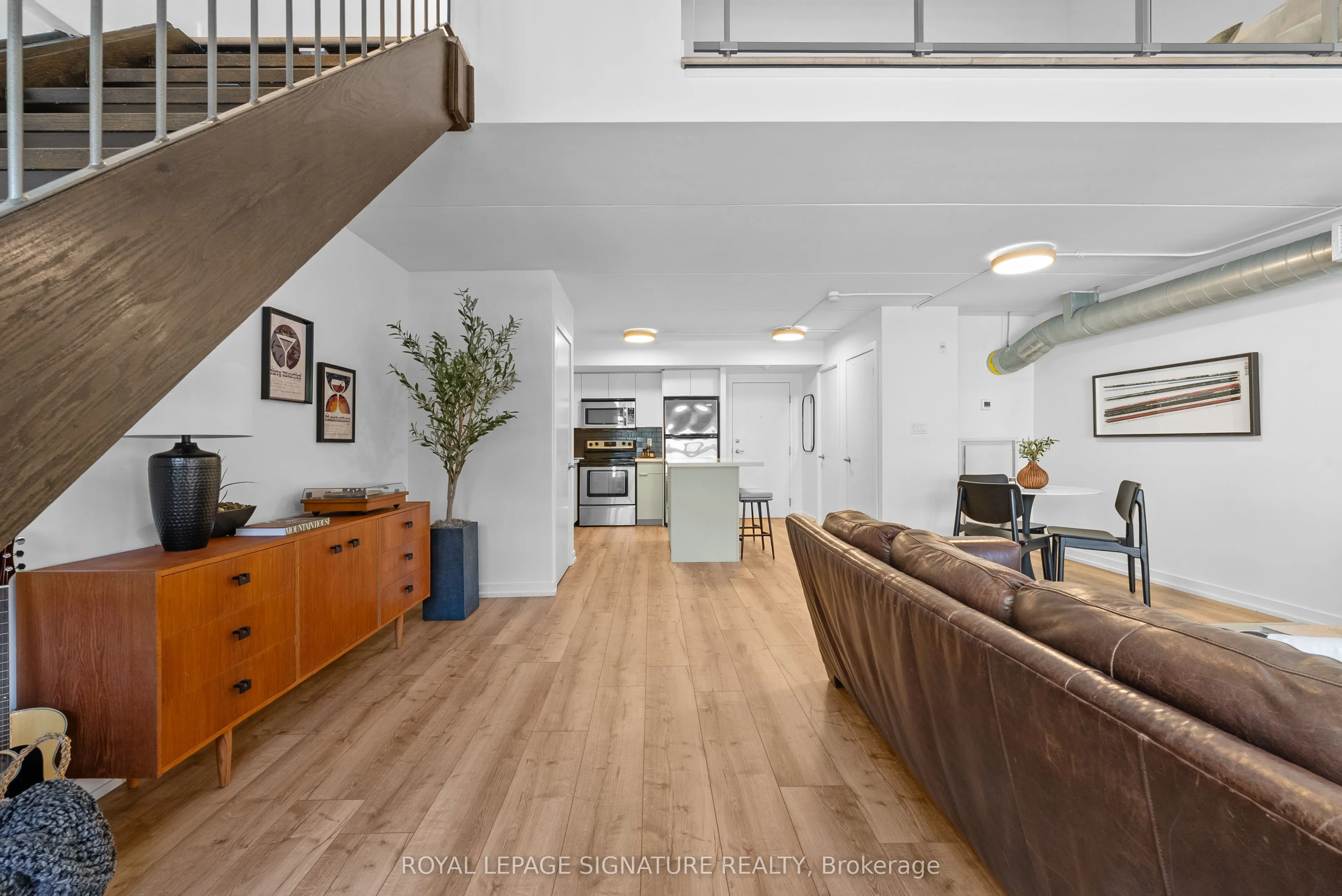1100 Lansdowne Avenue, #336
