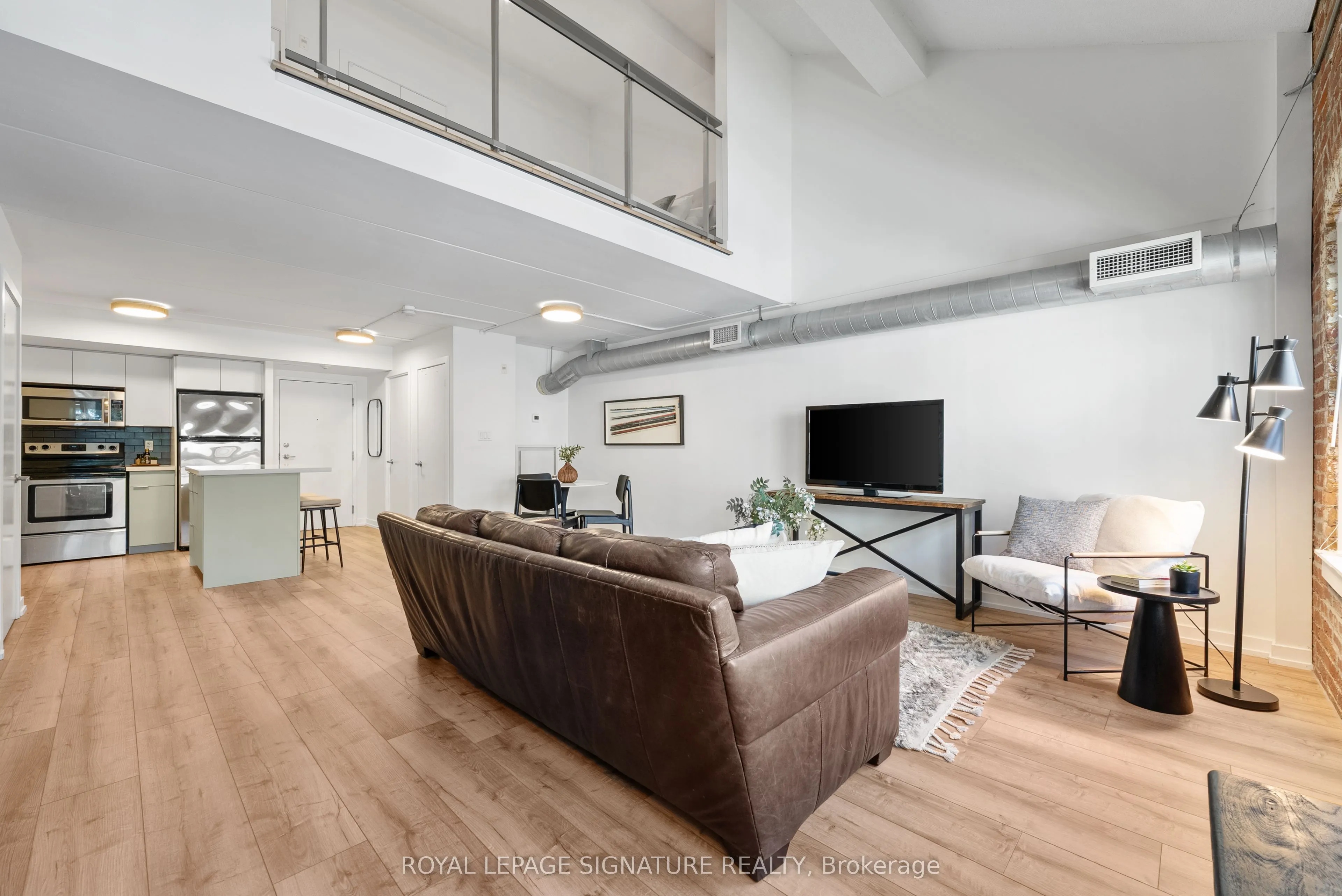 1100 Lansdowne Avenue, #336