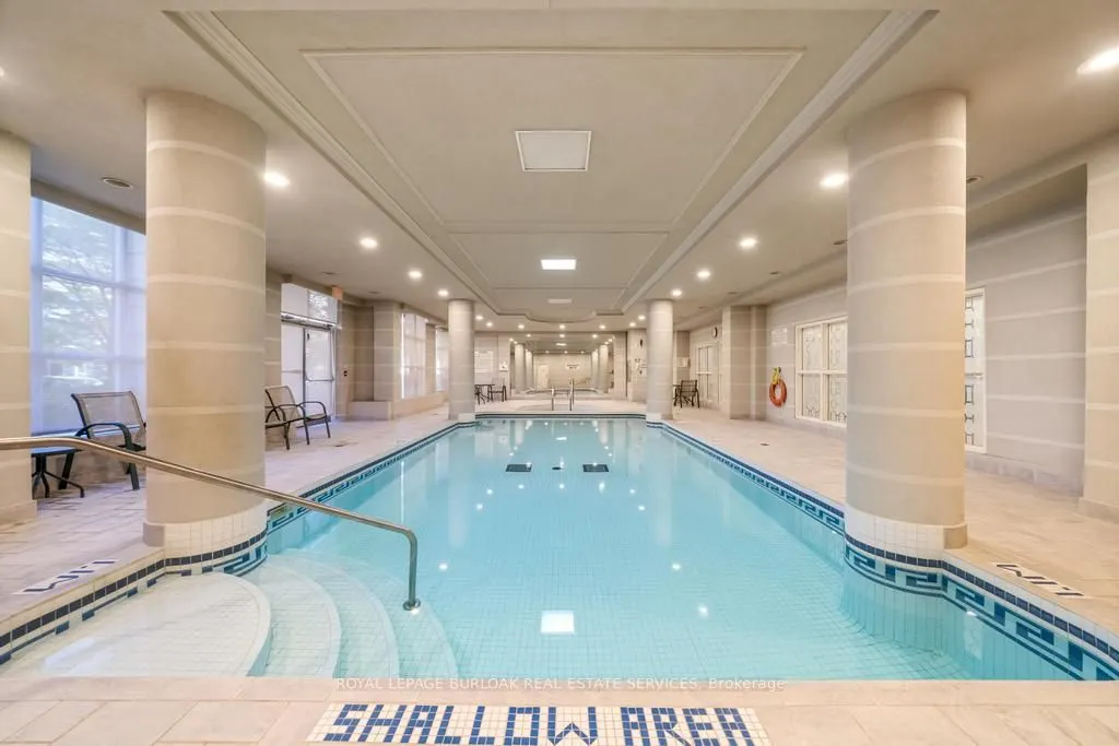 442 Maple Avenue, #1101