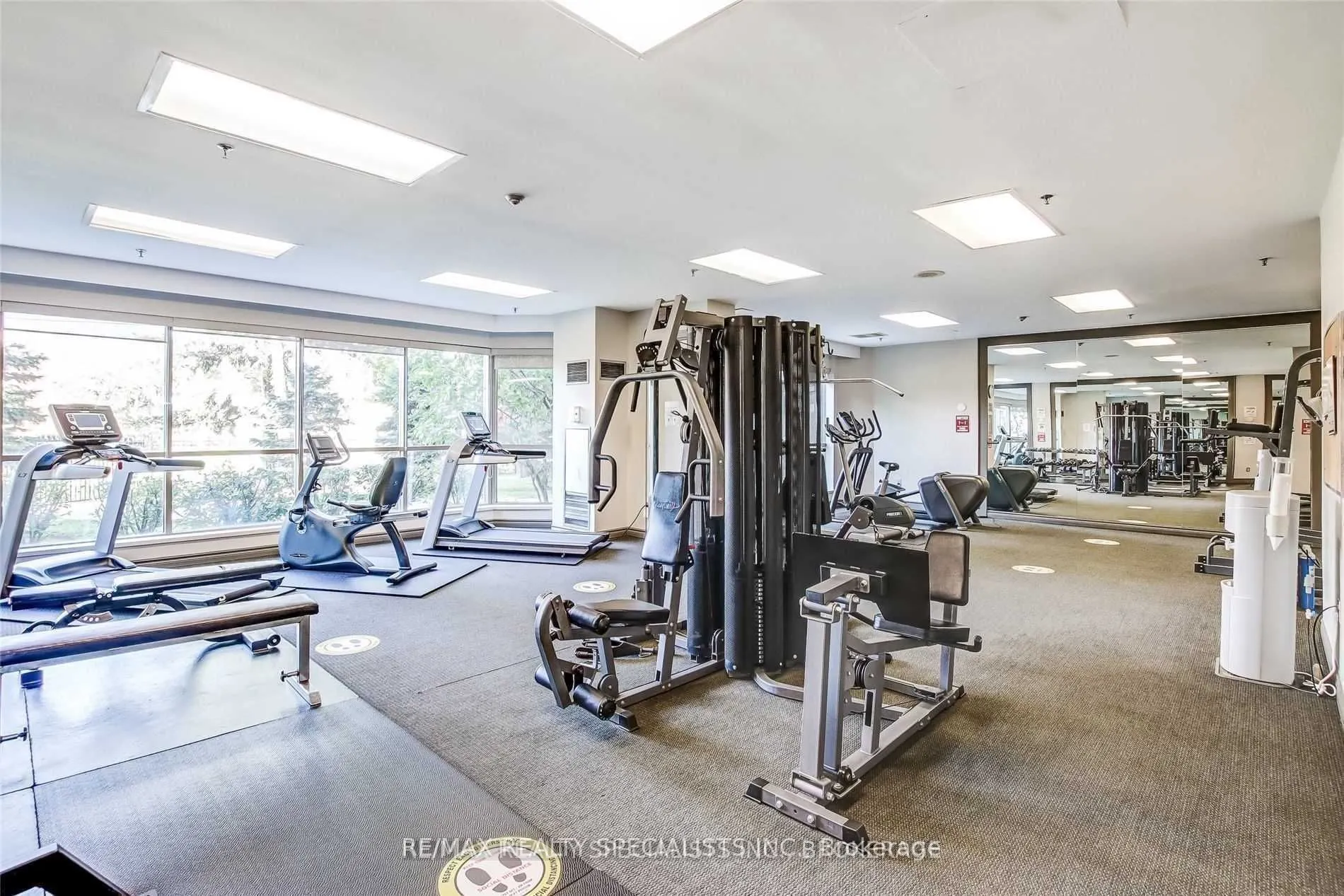75 King Street E, #1602
