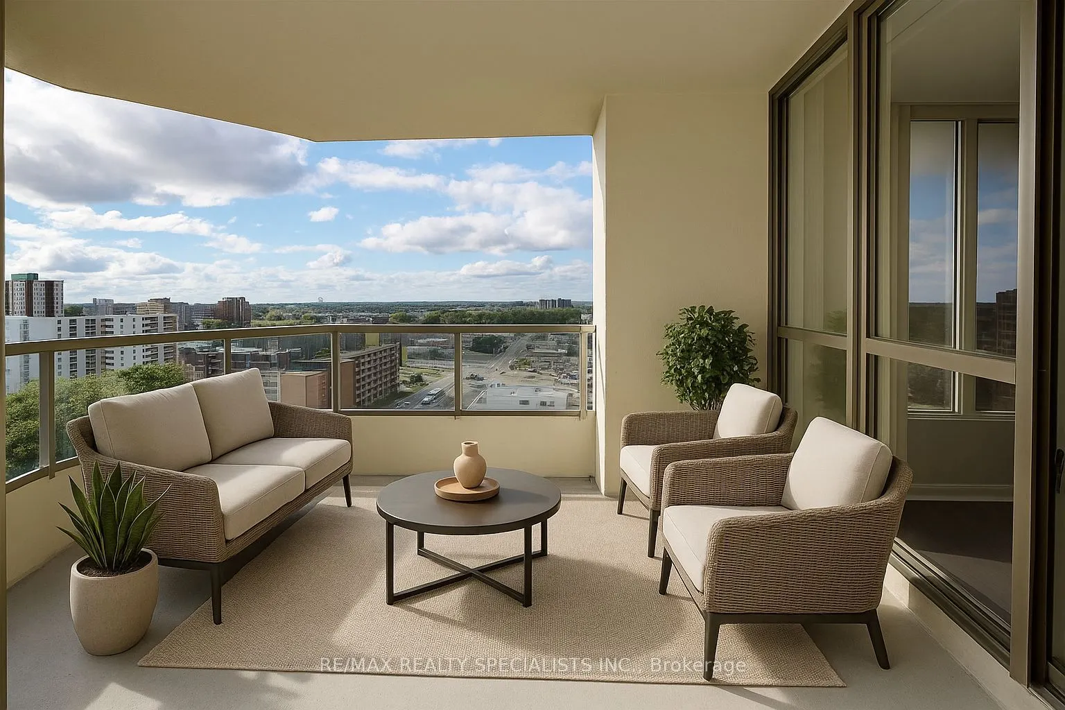75 King Street E, #1602