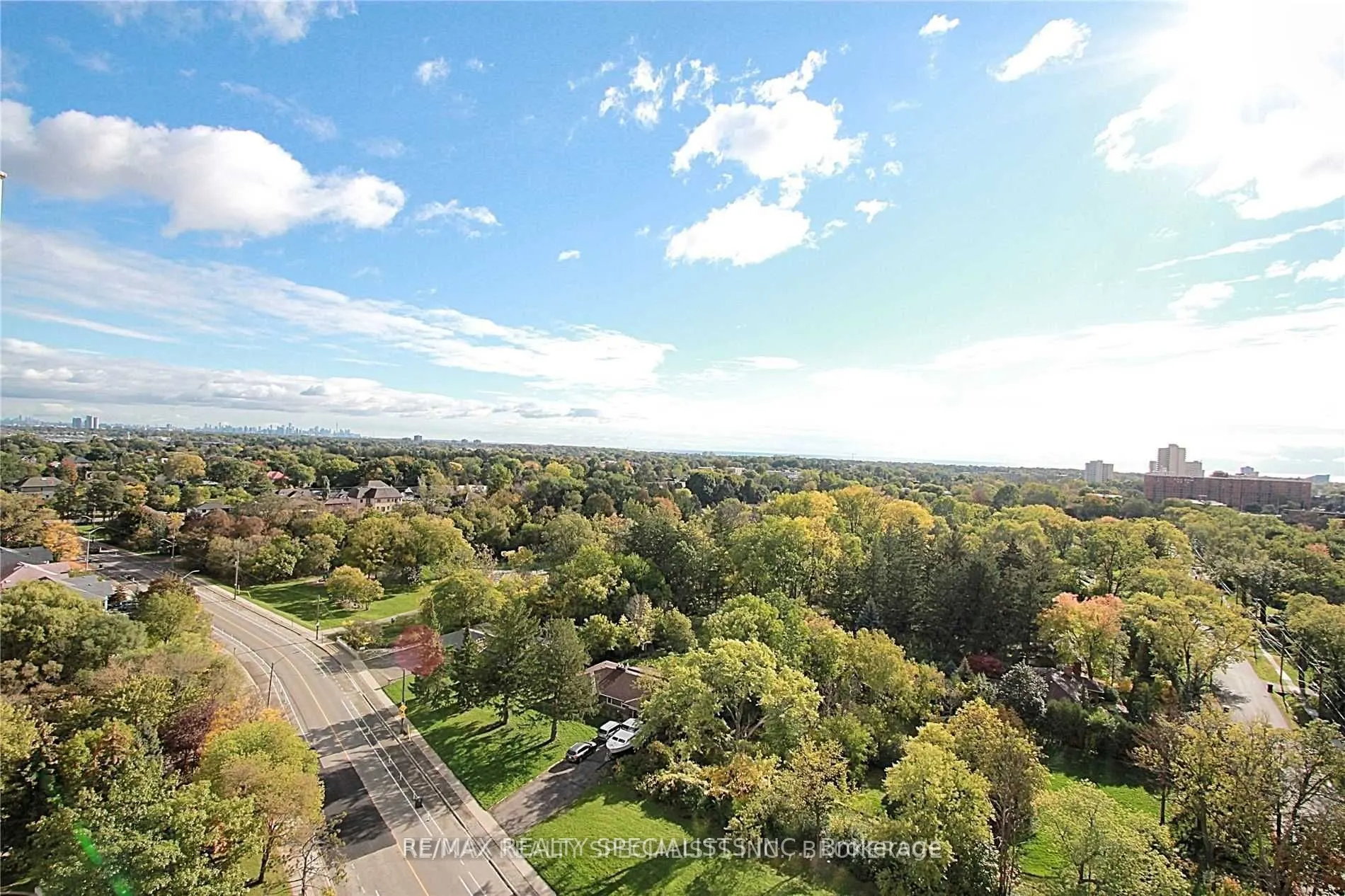 75 King Street E, #1602