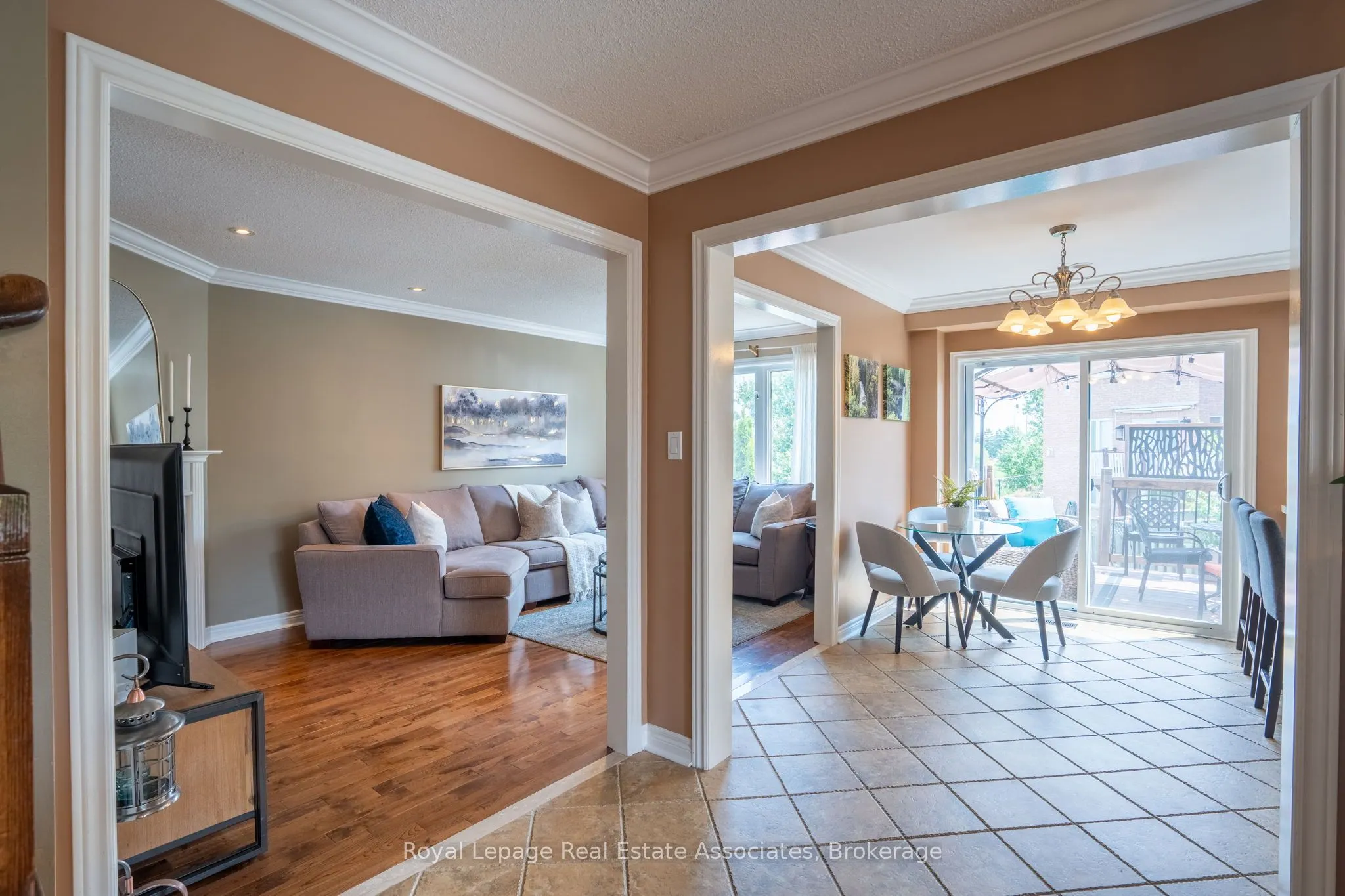 16 Sandyside Crescent