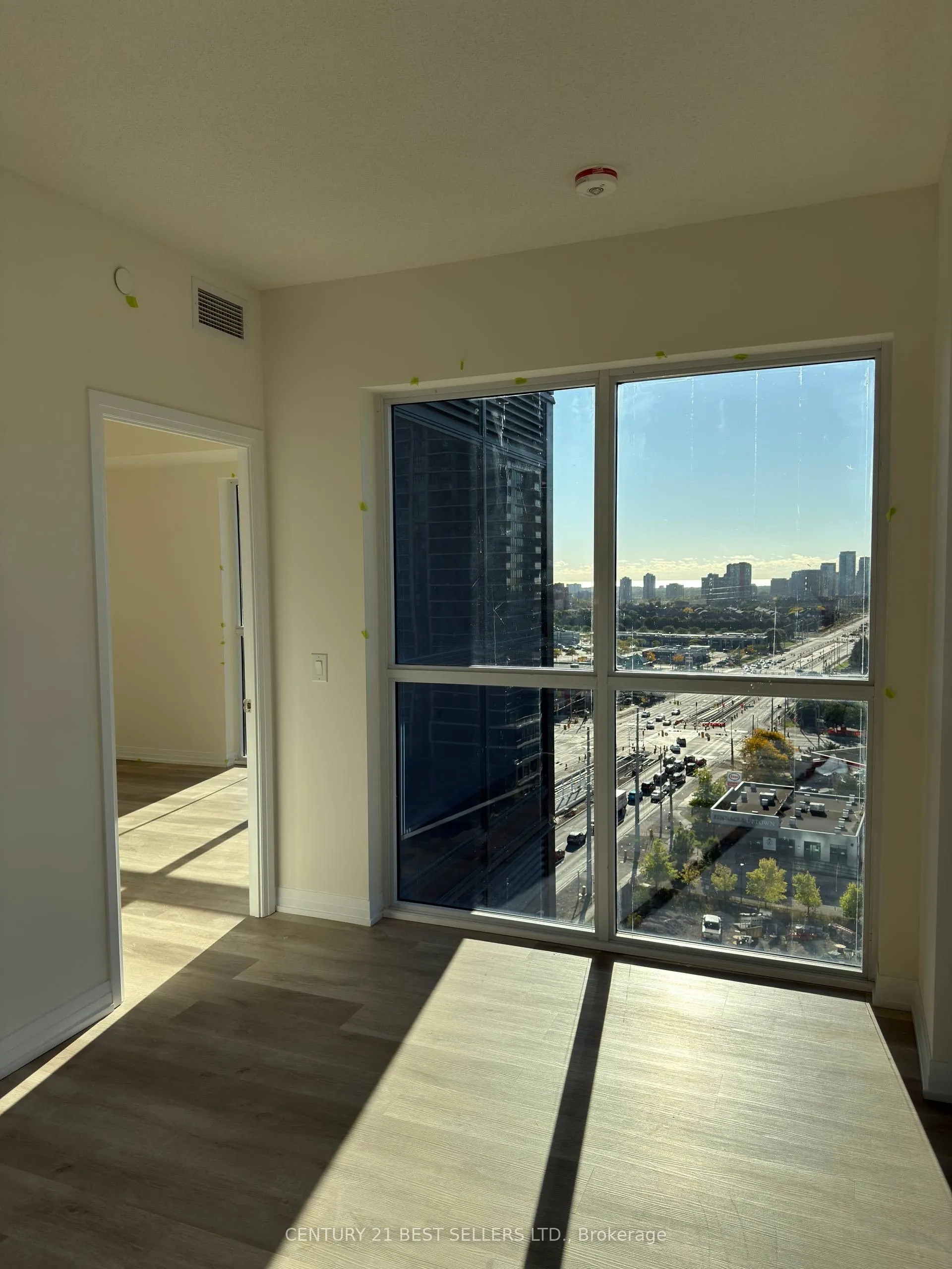 15 Watergarden Drive, #1204