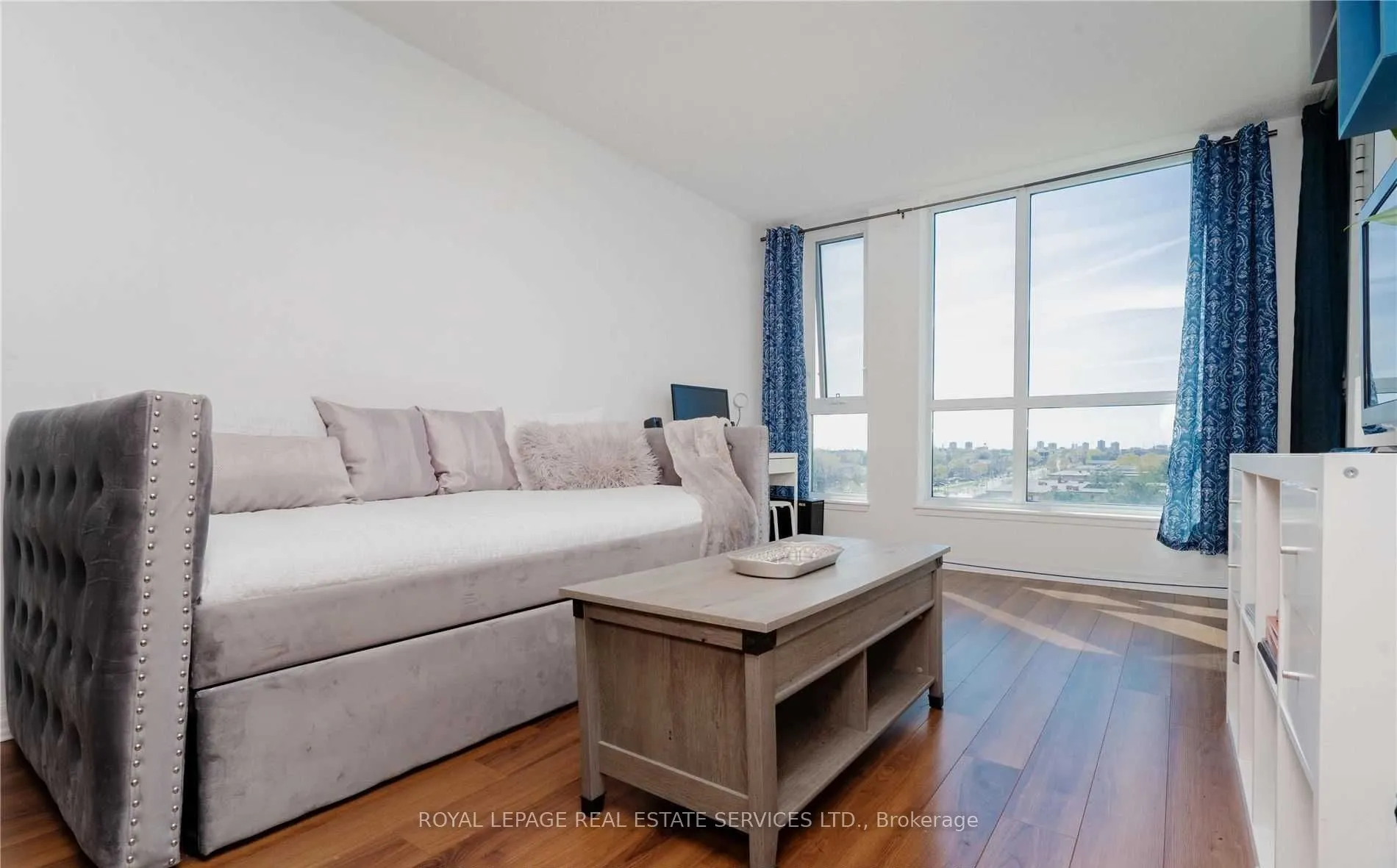 80 Esther Lorrie Drive, #717