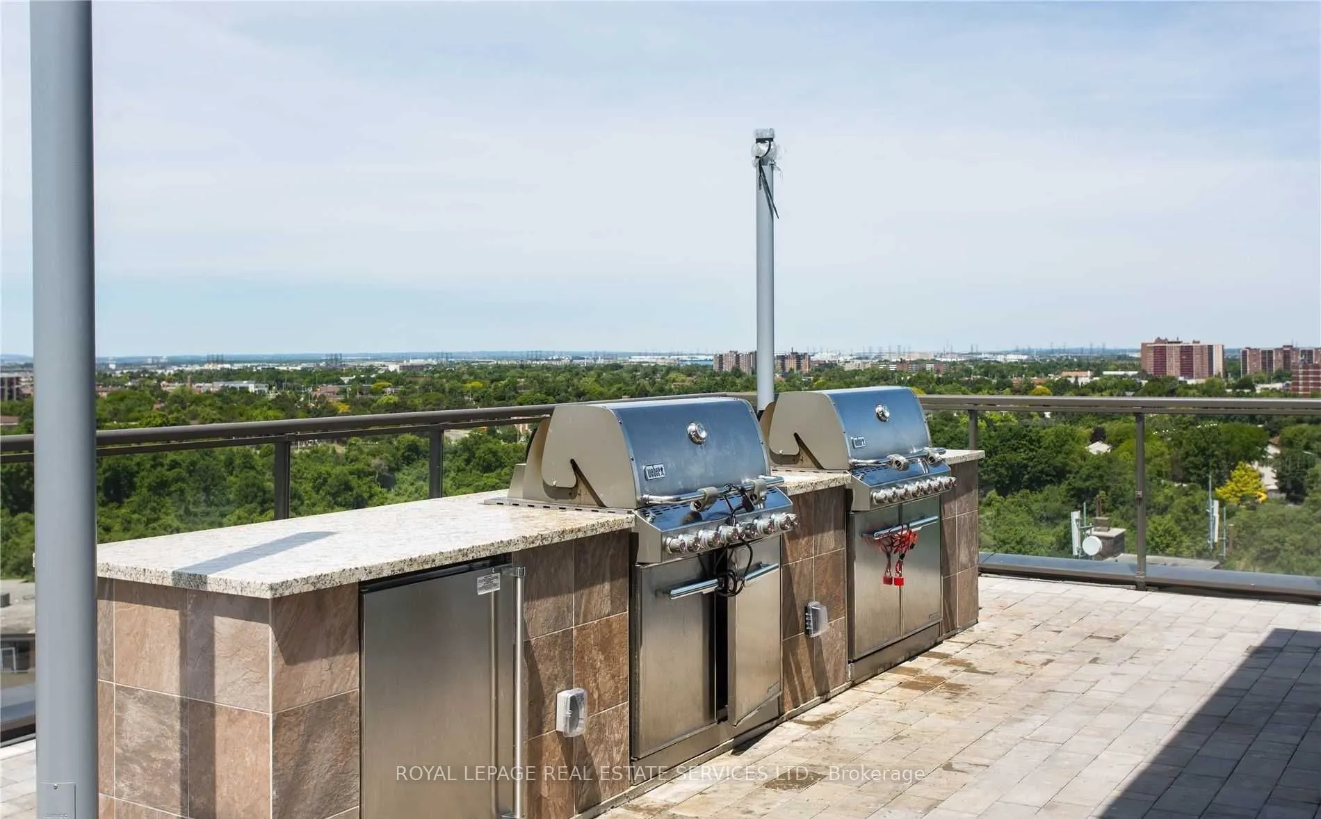 80 Esther Lorrie Drive, #717