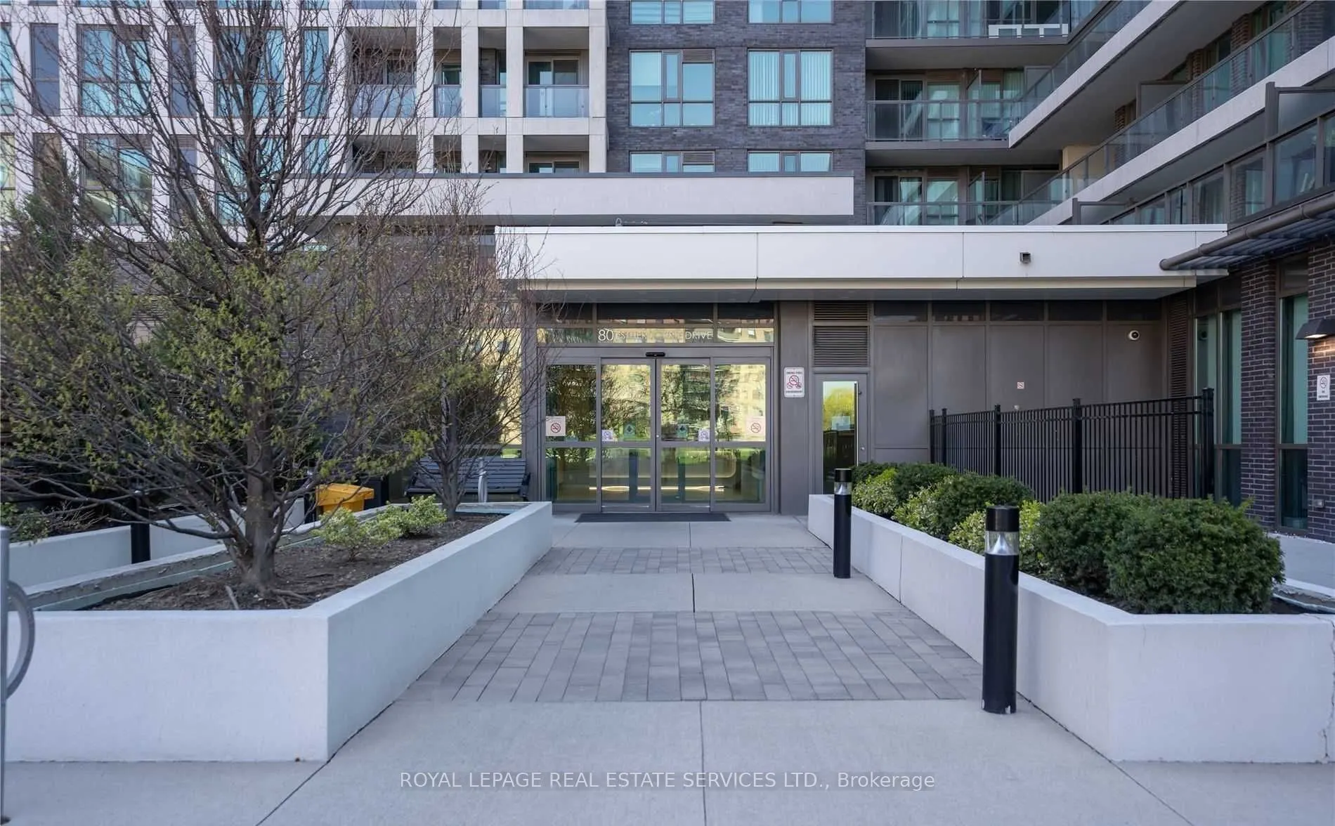 80 Esther Lorrie Drive, #717