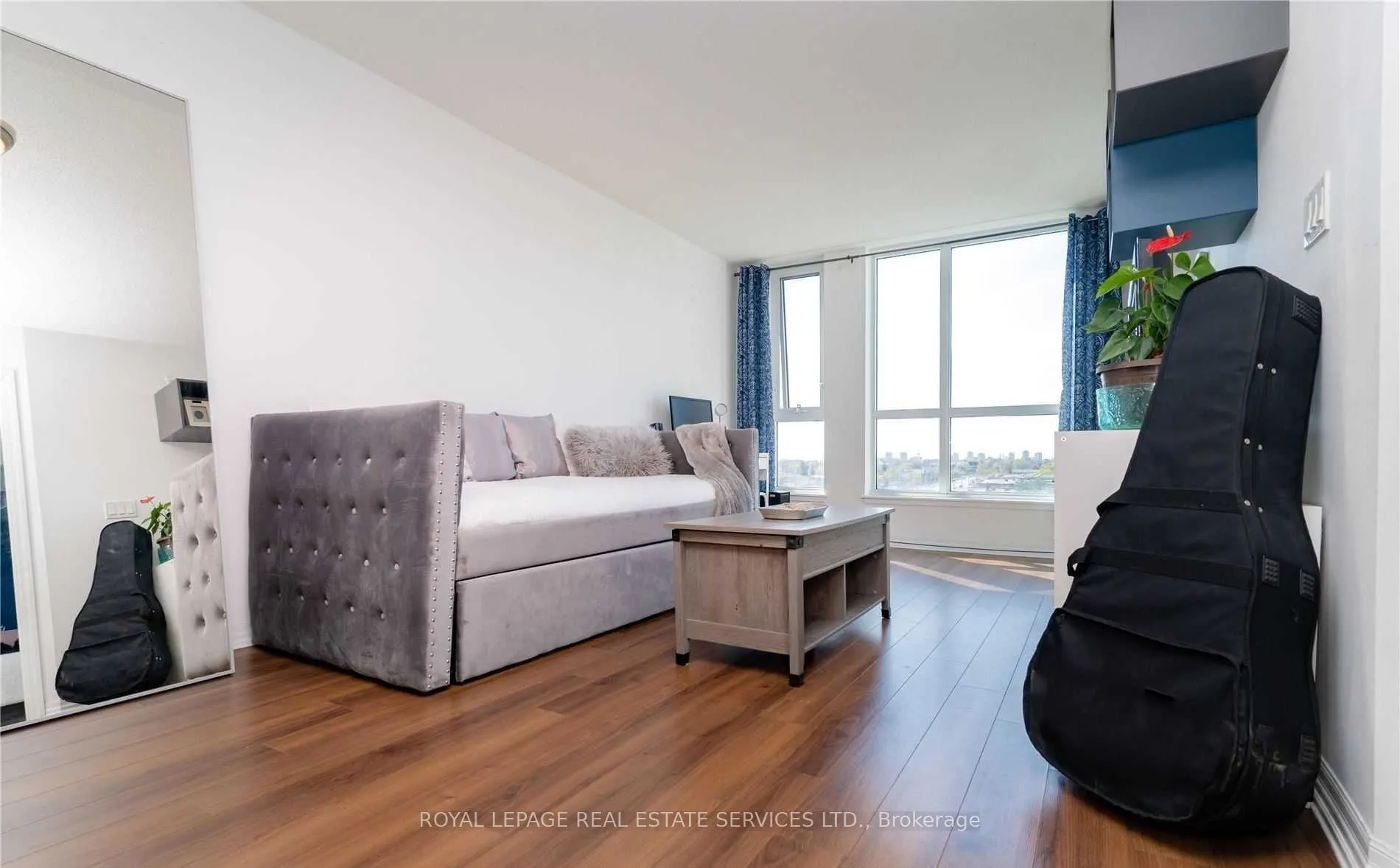80 Esther Lorrie Drive, #717