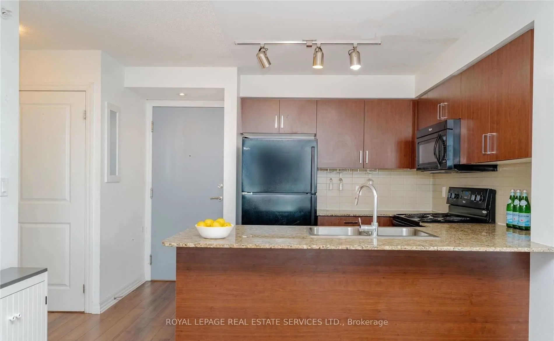 80 Esther Lorrie Drive, #717