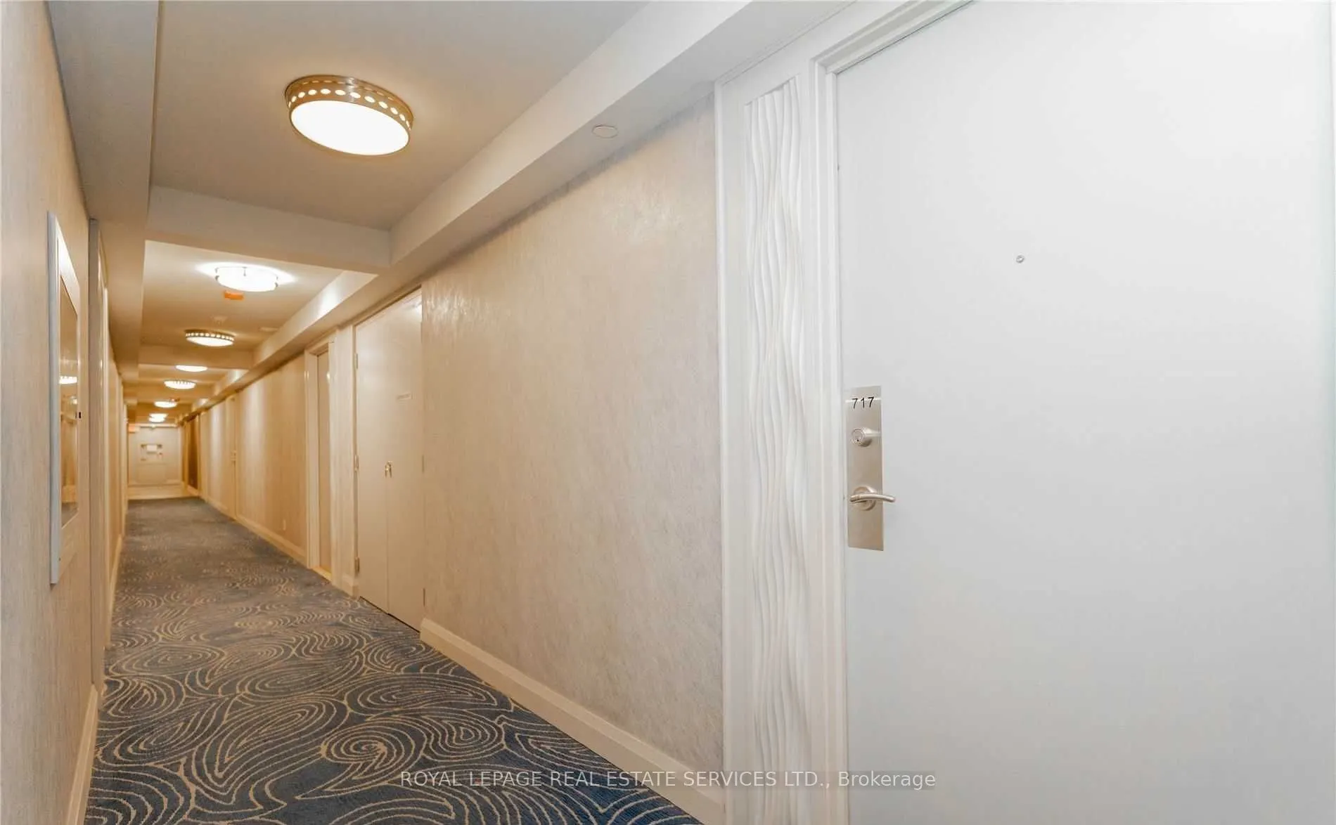 80 Esther Lorrie Drive, #717